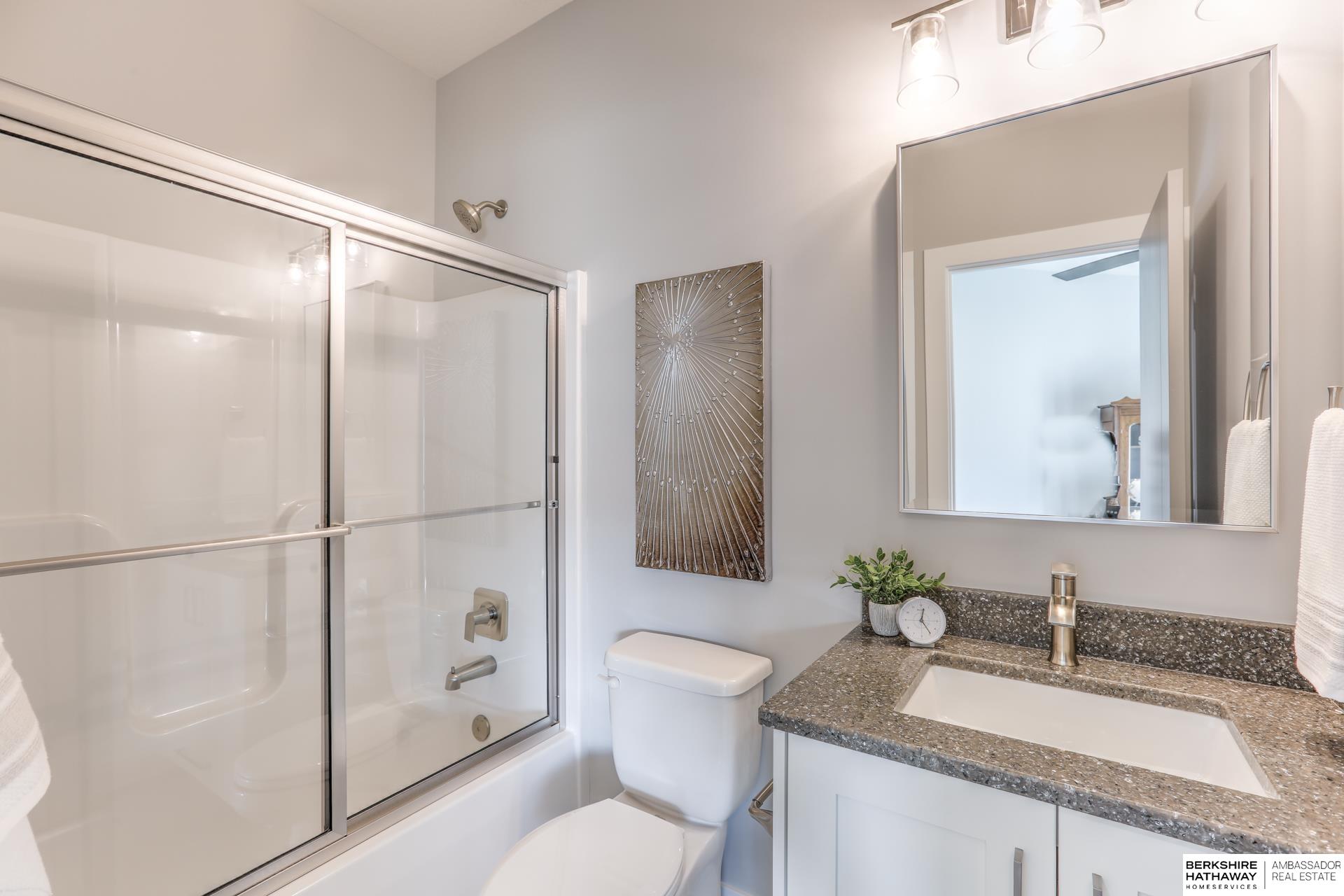 Omaha, Nebraska 68022, United States, 4 Bedrooms Bedrooms, ,4 BathroomsBathrooms,Residential,Active,96360