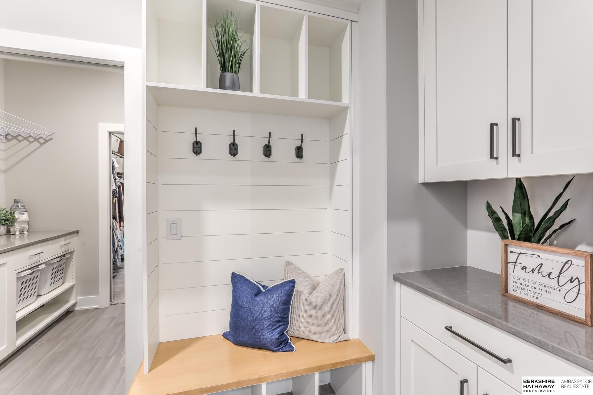 Omaha, Nebraska 68022, United States, 4 Bedrooms Bedrooms, ,4 BathroomsBathrooms,Residential,Active,96360