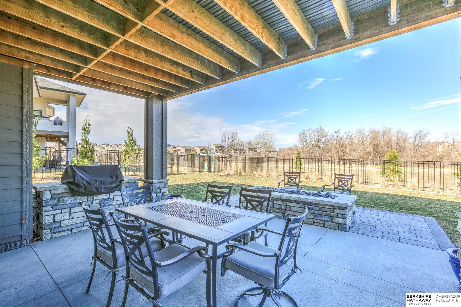 Omaha, Nebraska 68022, United States, 4 Bedrooms Bedrooms, ,4 BathroomsBathrooms,Residential,Active,96360