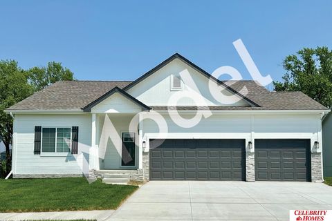 Photo of 10702 Portage Drive, Papillion, NE 68046 (MLS # 22424679)