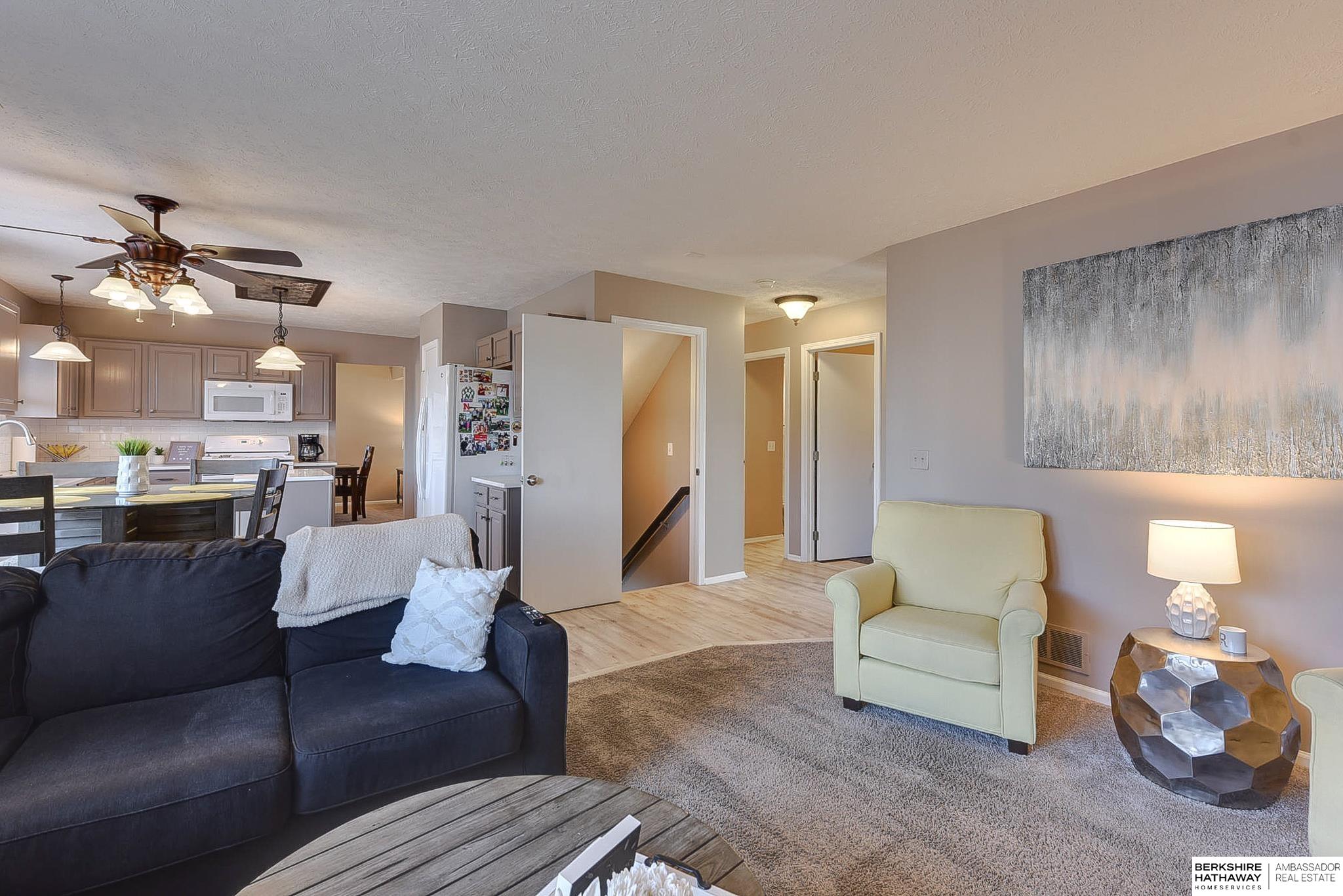 Omaha, Nebraska 68116, United States, 5 Bedrooms Bedrooms, ,4 BathroomsBathrooms,Residential,Pending,112378