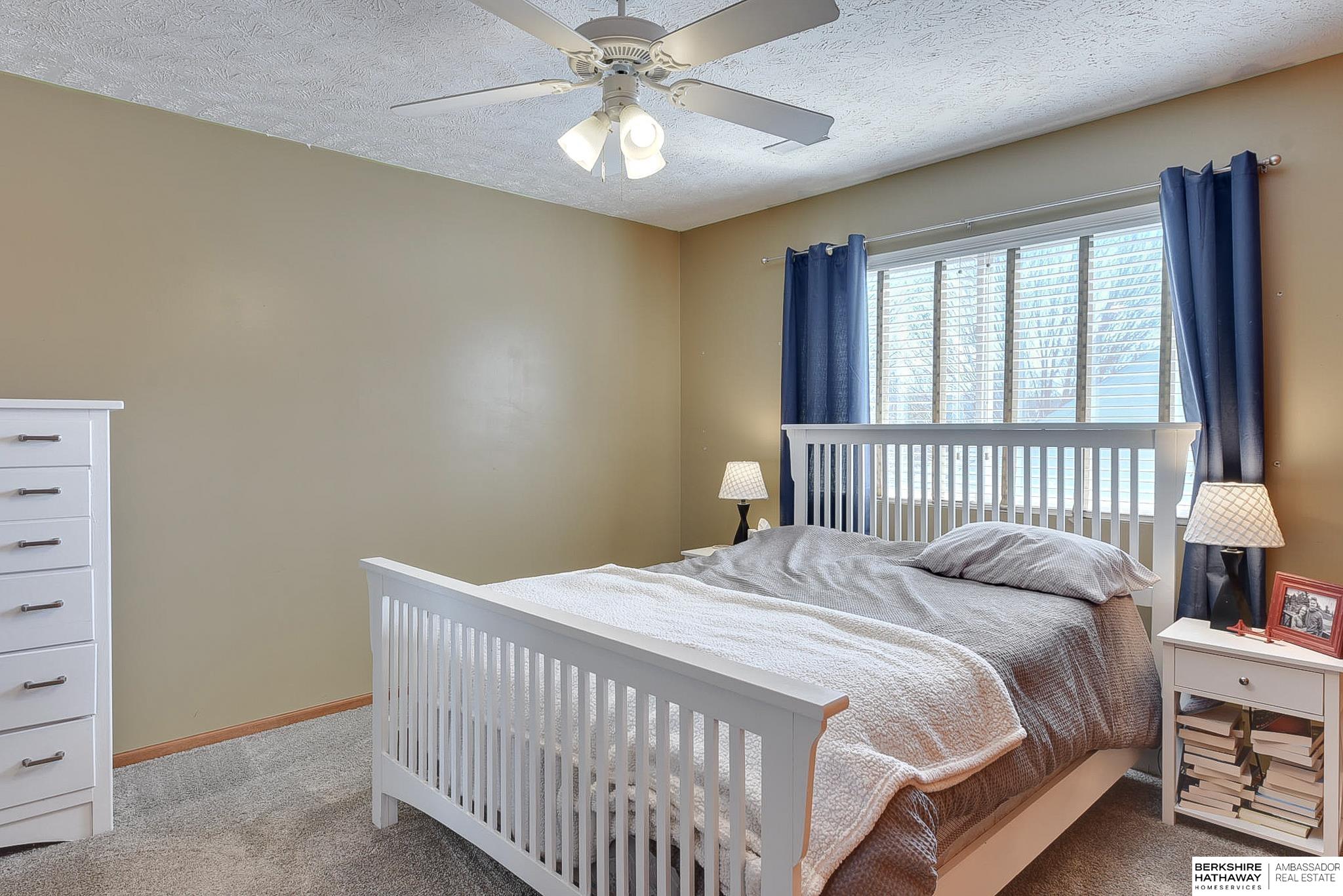 Omaha, Nebraska 68116, United States, 5 Bedrooms Bedrooms, ,4 BathroomsBathrooms,Residential,Pending,112378