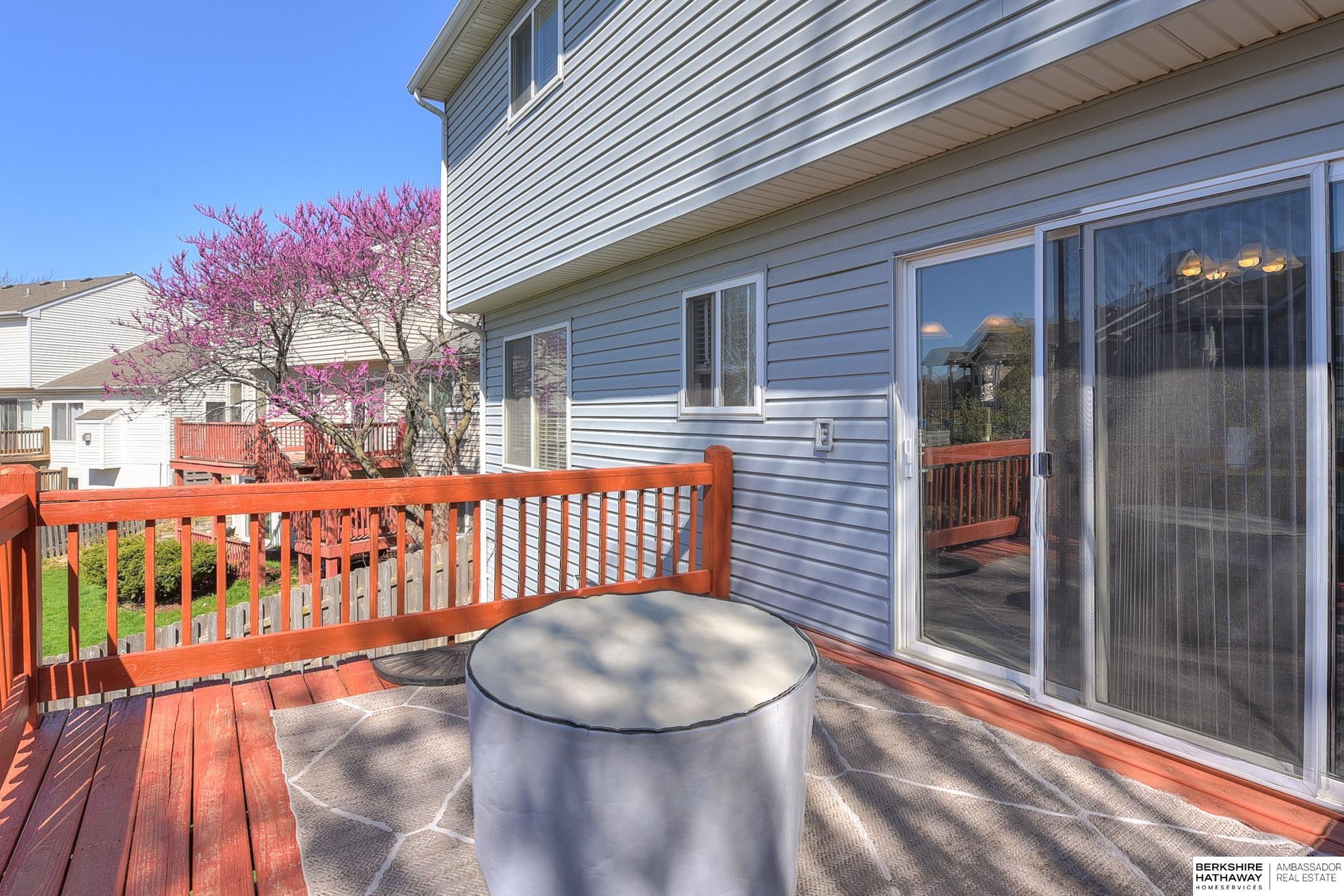 Omaha, Nebraska 68116, United States, 5 Bedrooms Bedrooms, ,4 BathroomsBathrooms,Residential,Pending,112378