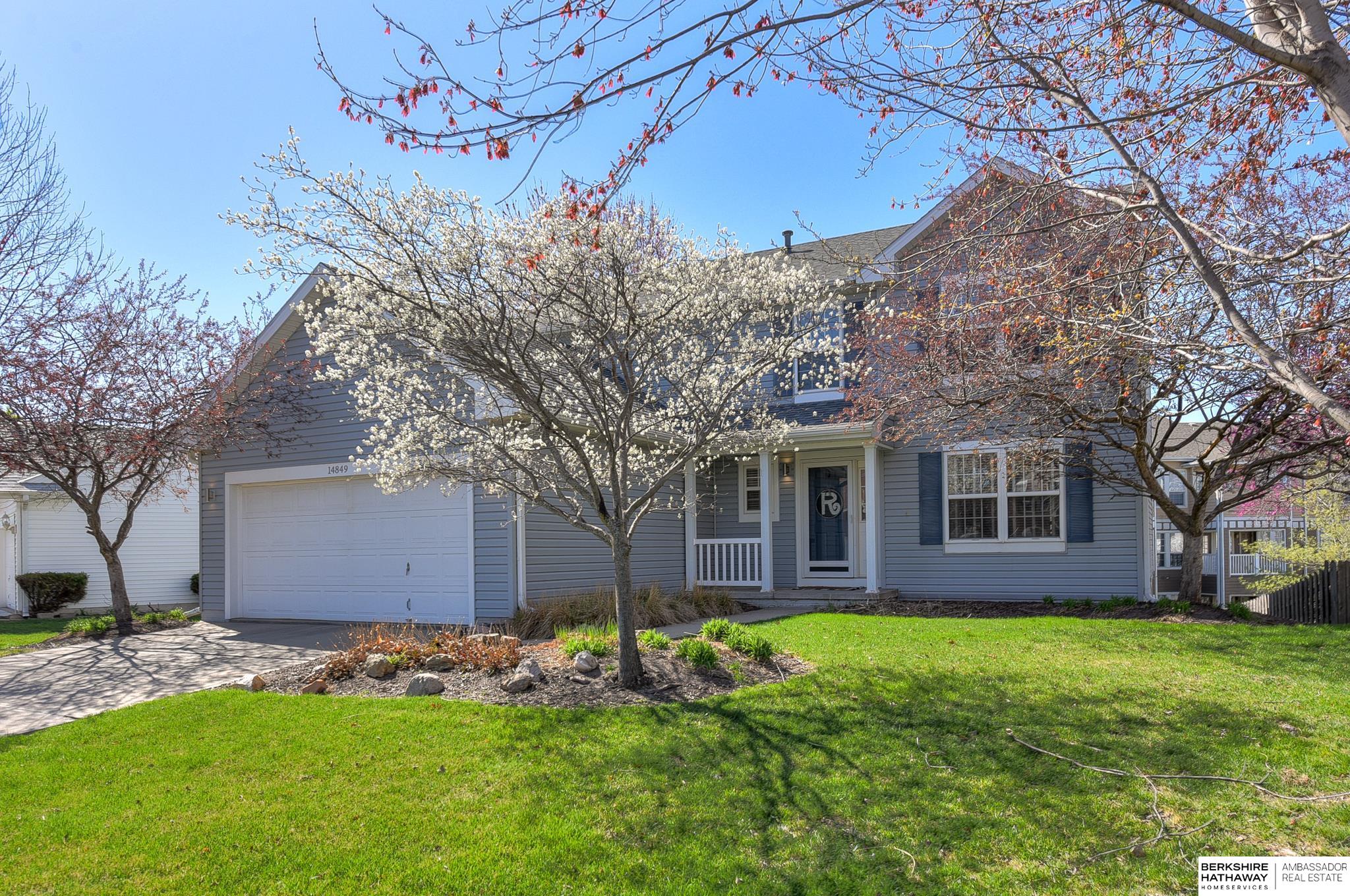 Omaha, Nebraska 68116, United States, 5 Bedrooms Bedrooms, ,4 BathroomsBathrooms,Residential,Pending,112378