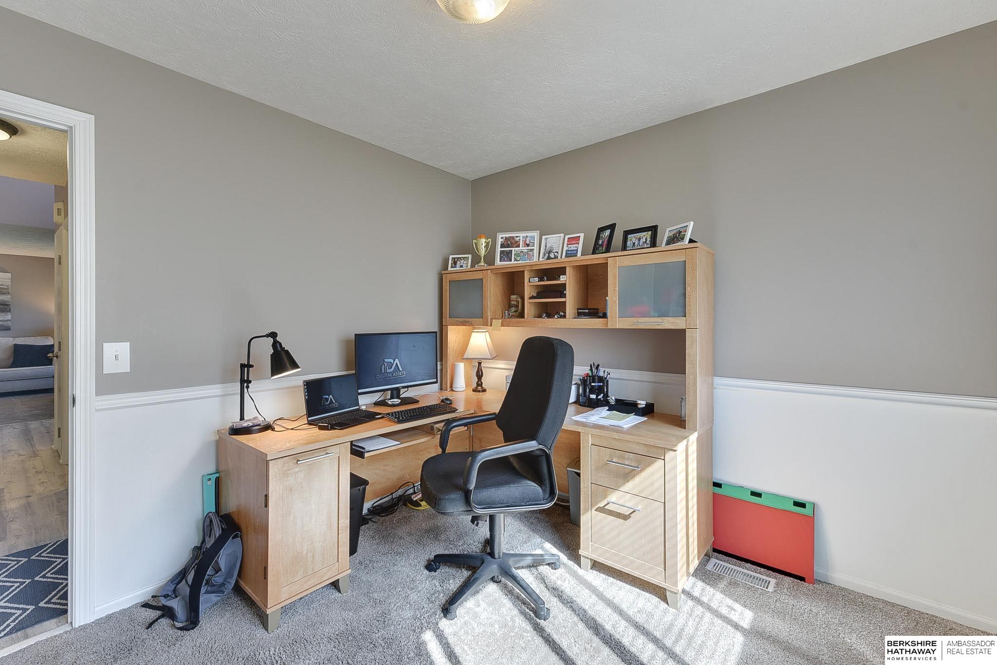 Omaha, Nebraska 68116, United States, 5 Bedrooms Bedrooms, ,4 BathroomsBathrooms,Residential,Pending,112378