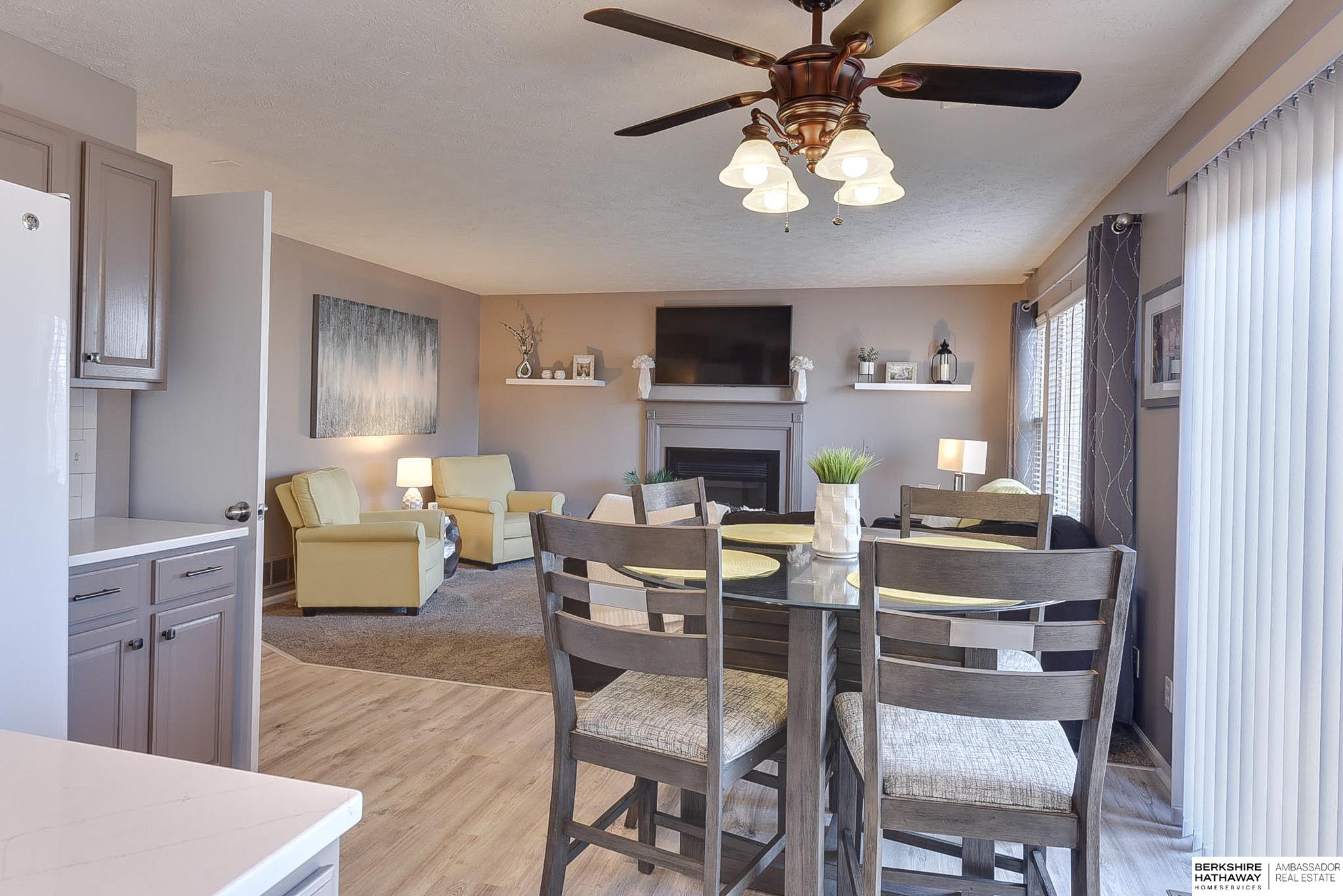 Omaha, Nebraska 68116, United States, 5 Bedrooms Bedrooms, ,4 BathroomsBathrooms,Residential,Pending,112378