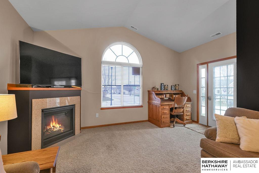 Bennington, Nebraska 68007, United States, 3 Bedrooms Bedrooms, ,2 BathroomsBathrooms,Residential,Pending,82562