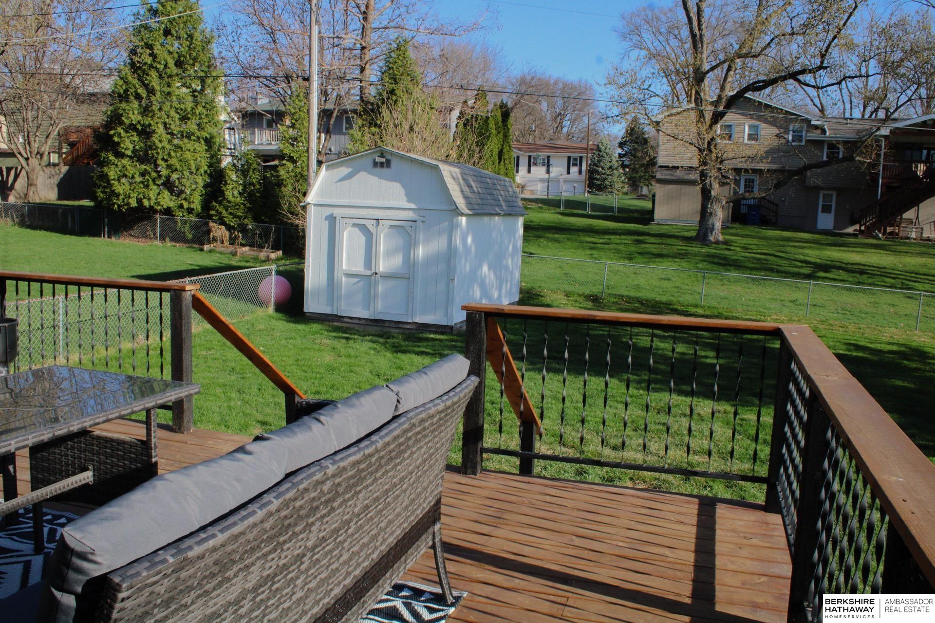 Omaha, Nebraska 68124, United States, 3 Bedrooms Bedrooms, ,2 BathroomsBathrooms,Residential,Pending,120041