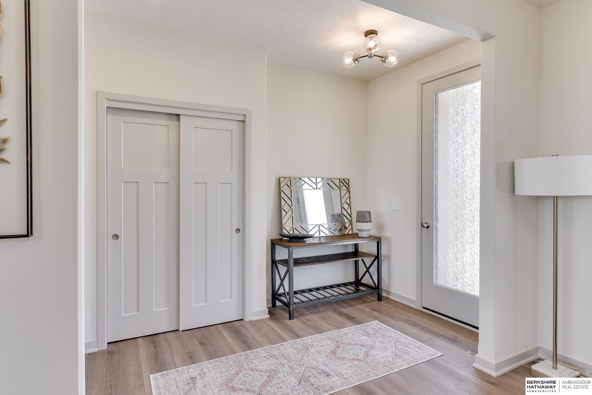 Elkhorn, Nebraska 68022, United States, 4 Bedrooms Bedrooms, ,4 BathroomsBathrooms,Residential,Active,60643