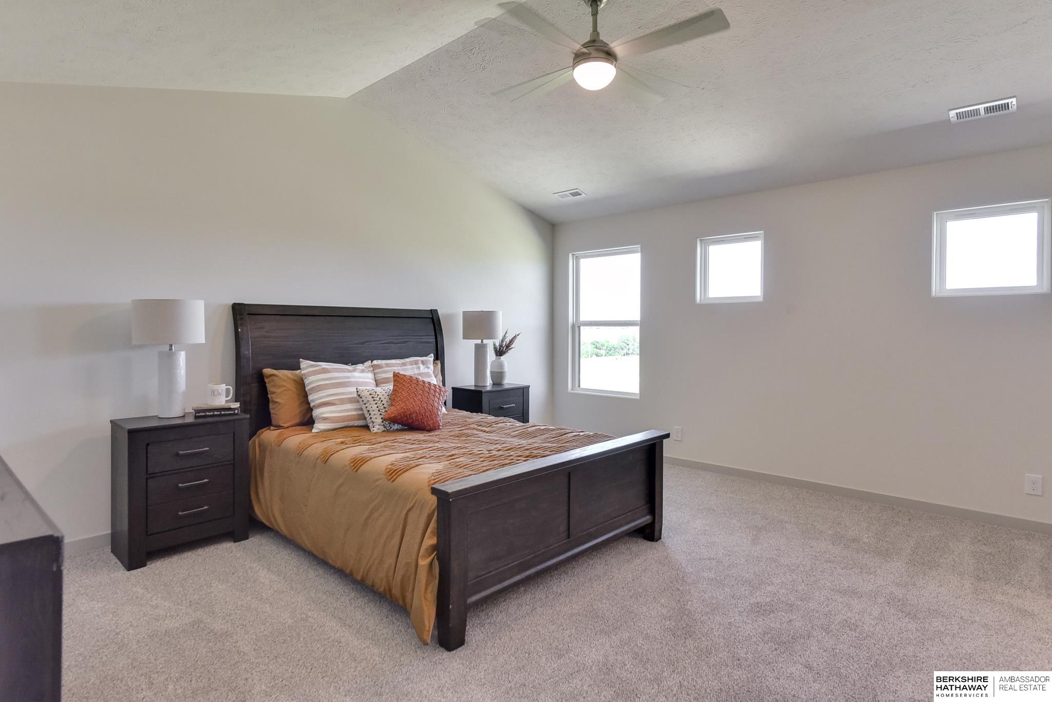 Elkhorn, Nebraska 68022, United States, 4 Bedrooms Bedrooms, ,4 BathroomsBathrooms,Residential,Active,60643