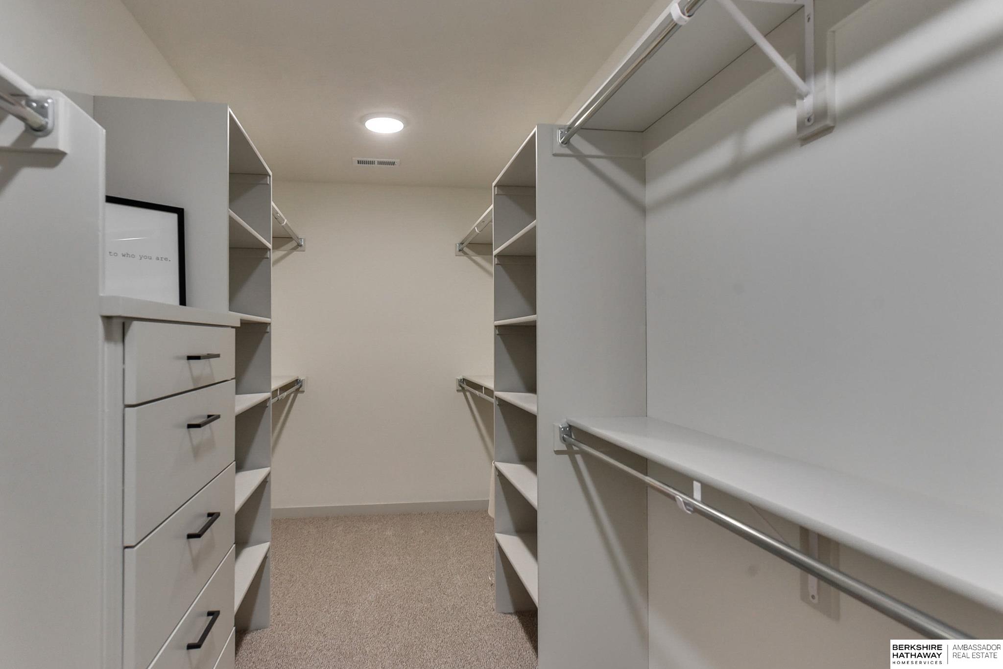 Elkhorn, Nebraska 68022, United States, 4 Bedrooms Bedrooms, ,4 BathroomsBathrooms,Residential,Active,60643