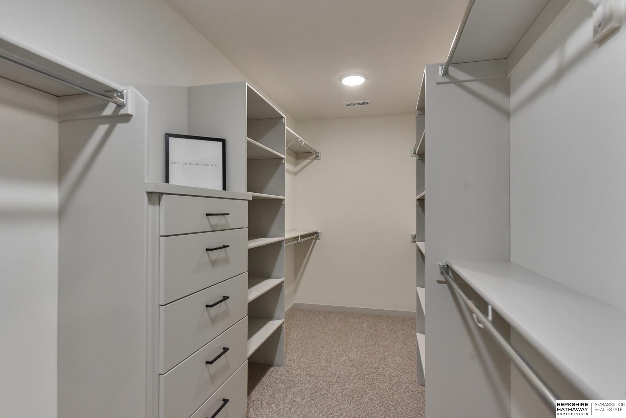 Elkhorn, Nebraska 68022, United States, 4 Bedrooms Bedrooms, ,4 BathroomsBathrooms,Residential,Active,60643