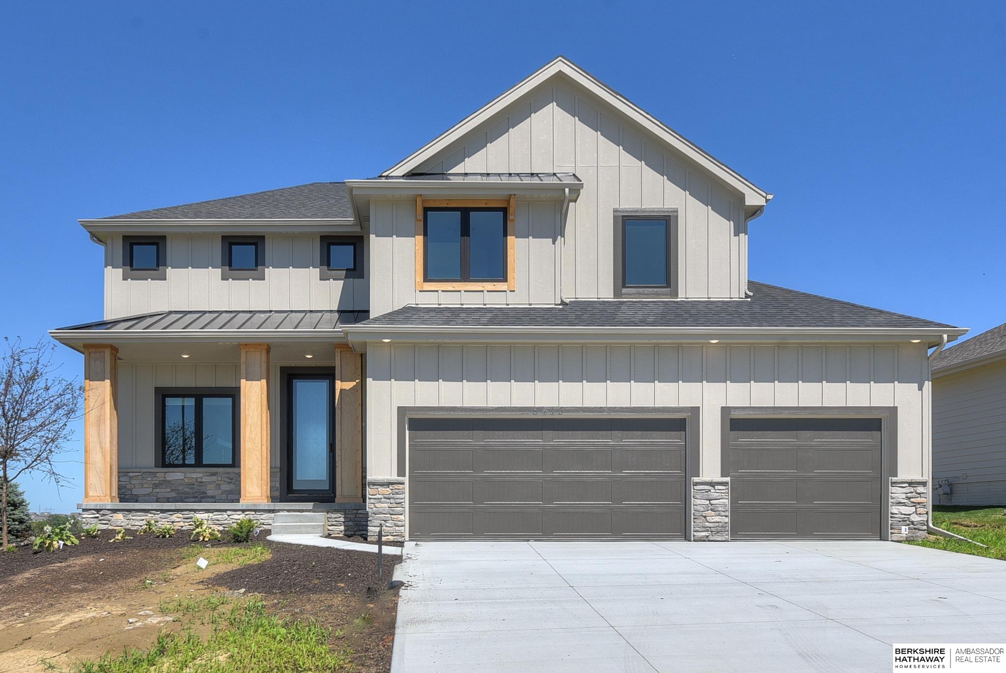 Elkhorn, Nebraska 68022, United States, 4 Bedrooms Bedrooms, ,4 BathroomsBathrooms,Residential,Active,60643