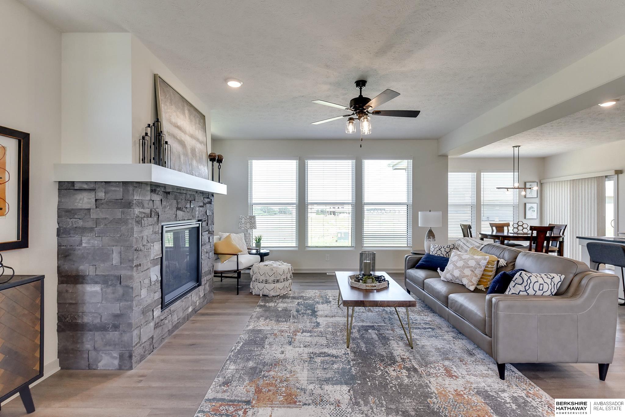 Elkhorn, Nebraska 68022, United States, 4 Bedrooms Bedrooms, ,4 BathroomsBathrooms,Residential,Active,60643