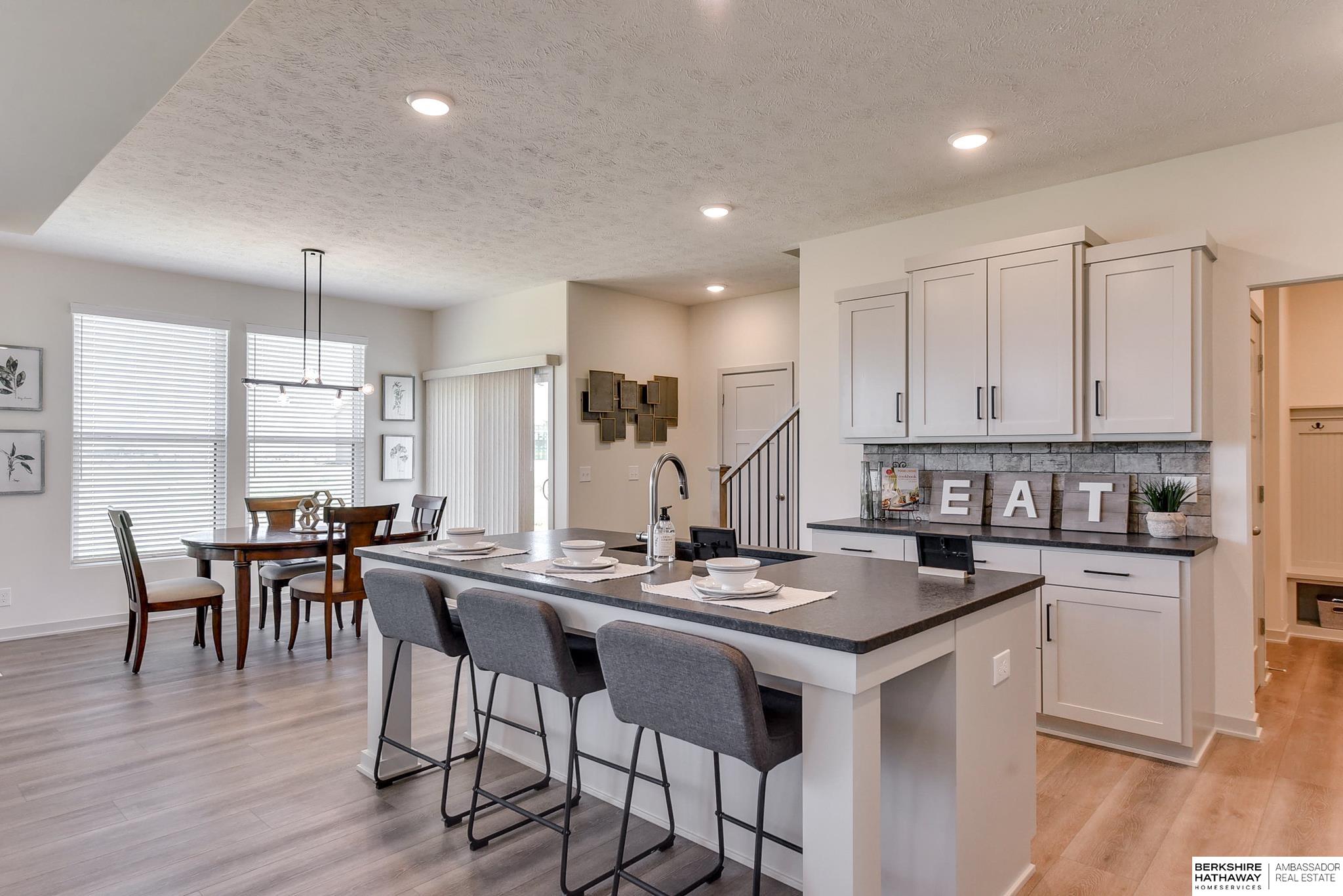 Elkhorn, Nebraska 68022, United States, 4 Bedrooms Bedrooms, ,4 BathroomsBathrooms,Residential,Active,60643