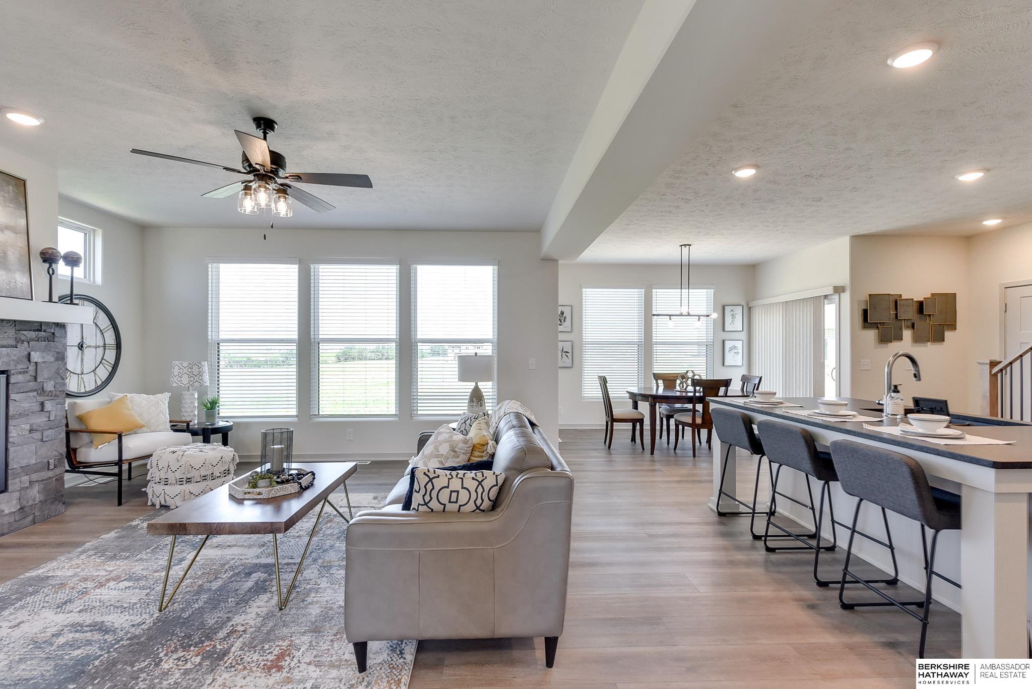 Elkhorn, Nebraska 68022, United States, 4 Bedrooms Bedrooms, ,4 BathroomsBathrooms,Residential,Active,60643