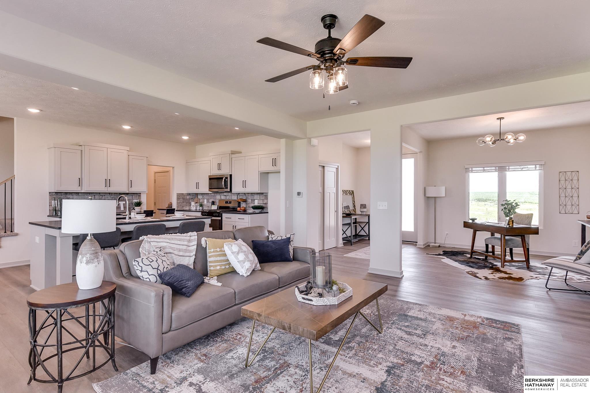 Elkhorn, Nebraska 68022, United States, 4 Bedrooms Bedrooms, ,4 BathroomsBathrooms,Residential,Active,60643