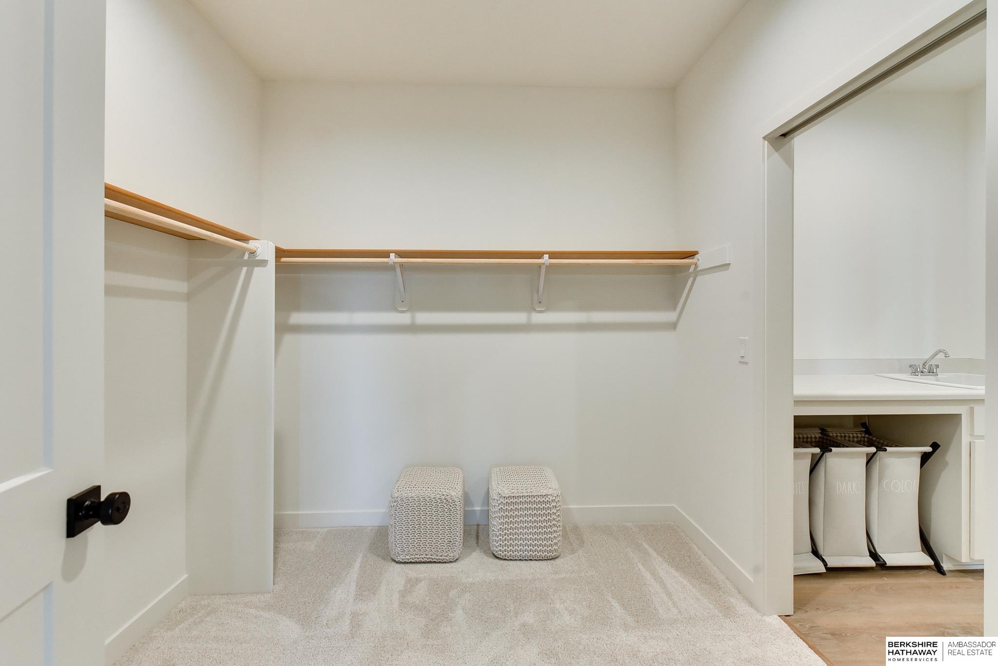 Omaha, Nebraska 68135, United States, 4 Bedrooms Bedrooms, ,3 BathroomsBathrooms,Residential,Active,30089