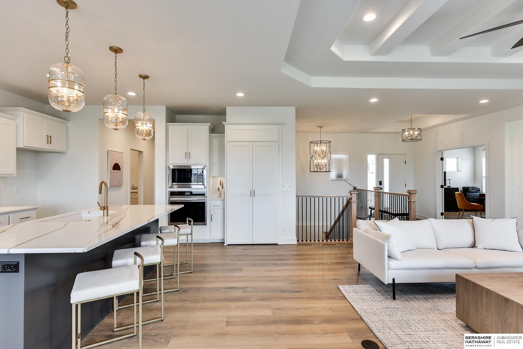 Omaha, Nebraska 68135, United States, 4 Bedrooms Bedrooms, ,3 BathroomsBathrooms,Residential,Active,30089