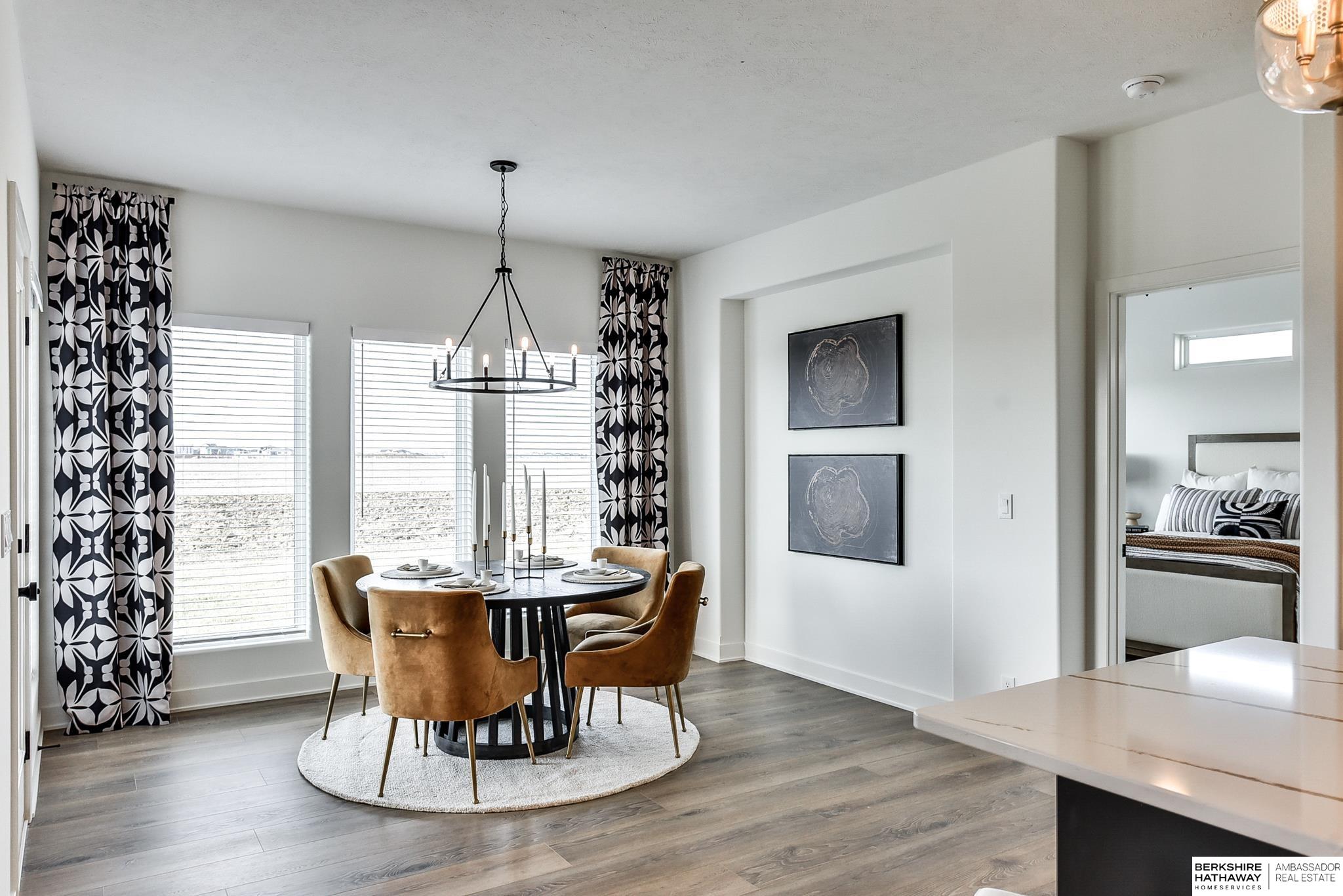 Omaha, Nebraska 68135, United States, 4 Bedrooms Bedrooms, ,3 BathroomsBathrooms,Residential,Active,30089