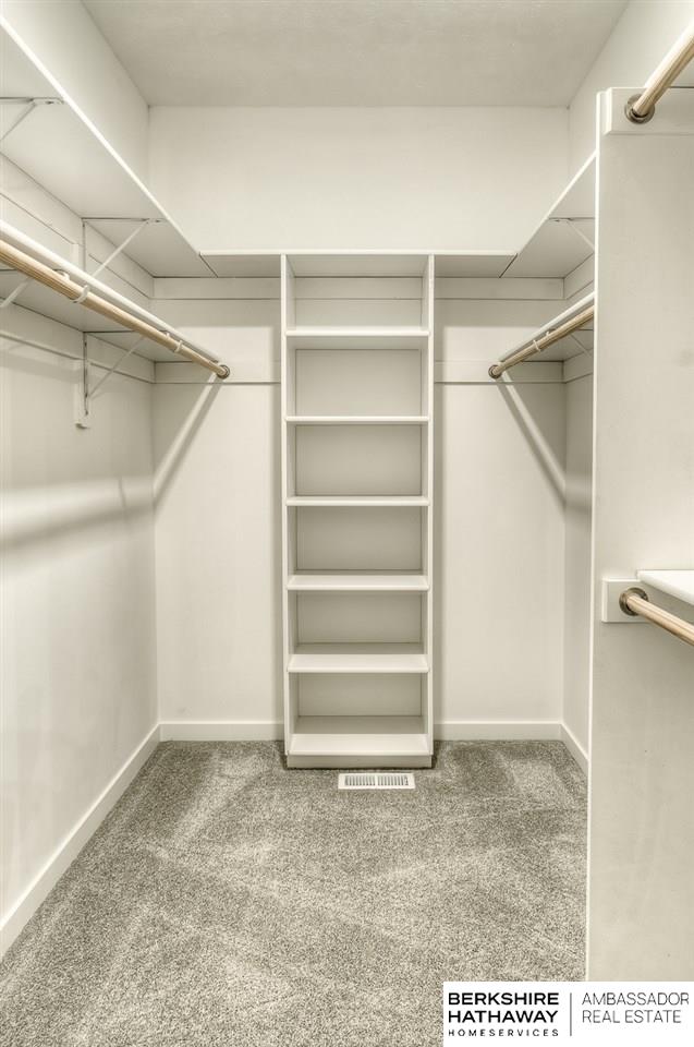 Bellevue, Nebraska 68123, United States, 5 Bedrooms Bedrooms, ,3 BathroomsBathrooms,Residential,Active,72895