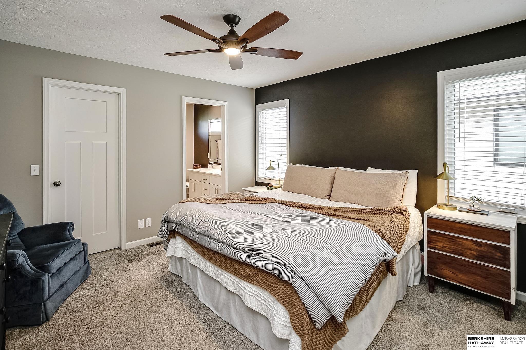 Yutan, Nebraska 68073, United States, 5 Bedrooms Bedrooms, ,3 BathroomsBathrooms,Residential,Pending,120040