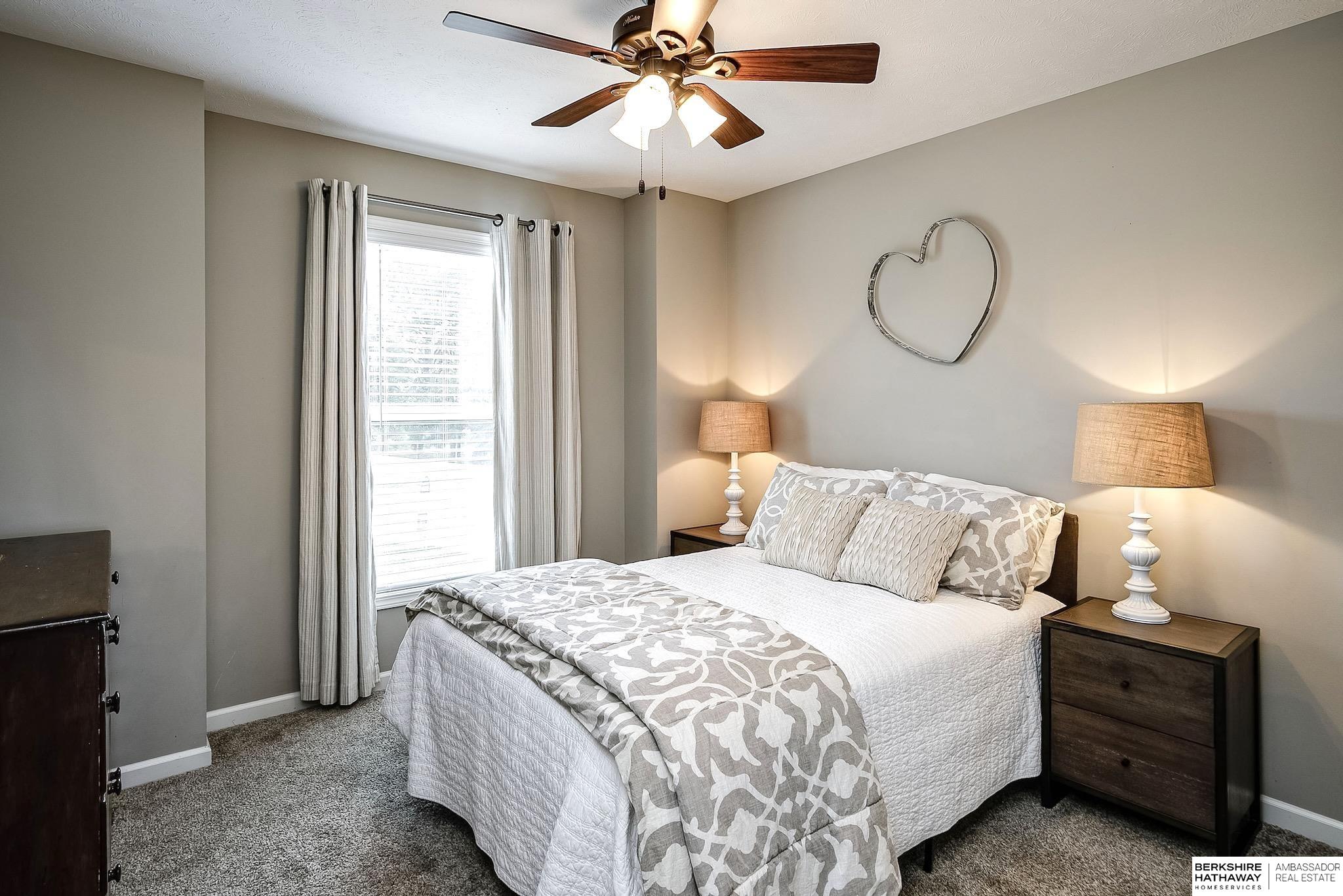 Yutan, Nebraska 68073, United States, 5 Bedrooms Bedrooms, ,3 BathroomsBathrooms,Residential,Pending,120040