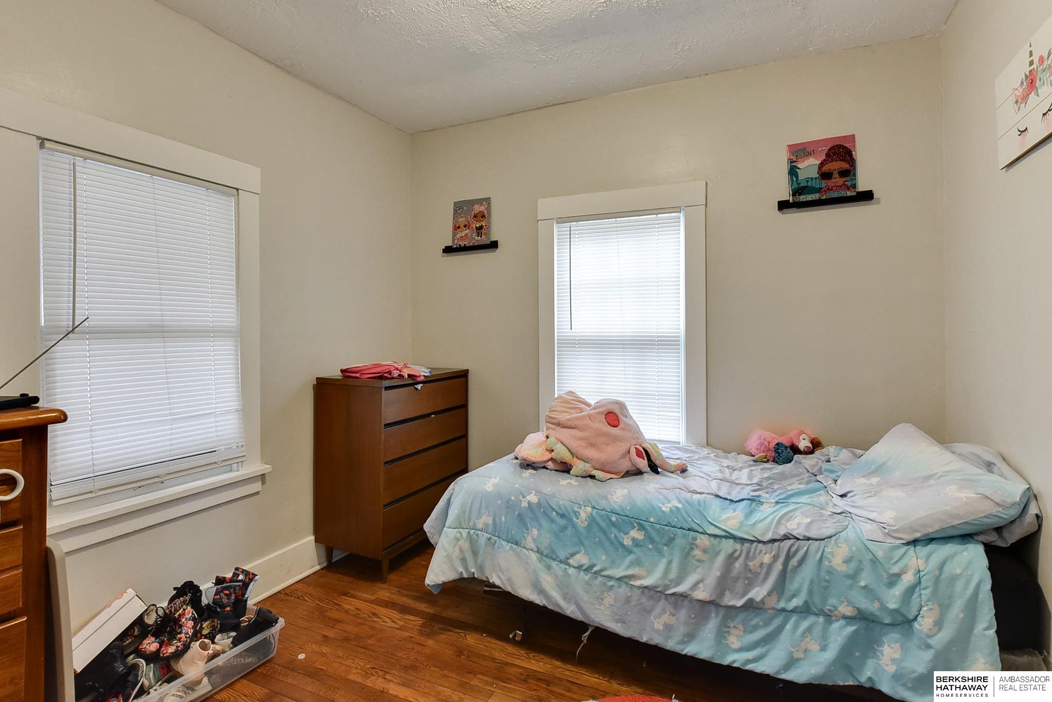 Omaha, Nebraska 68111, United States, 3 Bedrooms Bedrooms, ,1 BathroomBathrooms,Residential,Active,80017