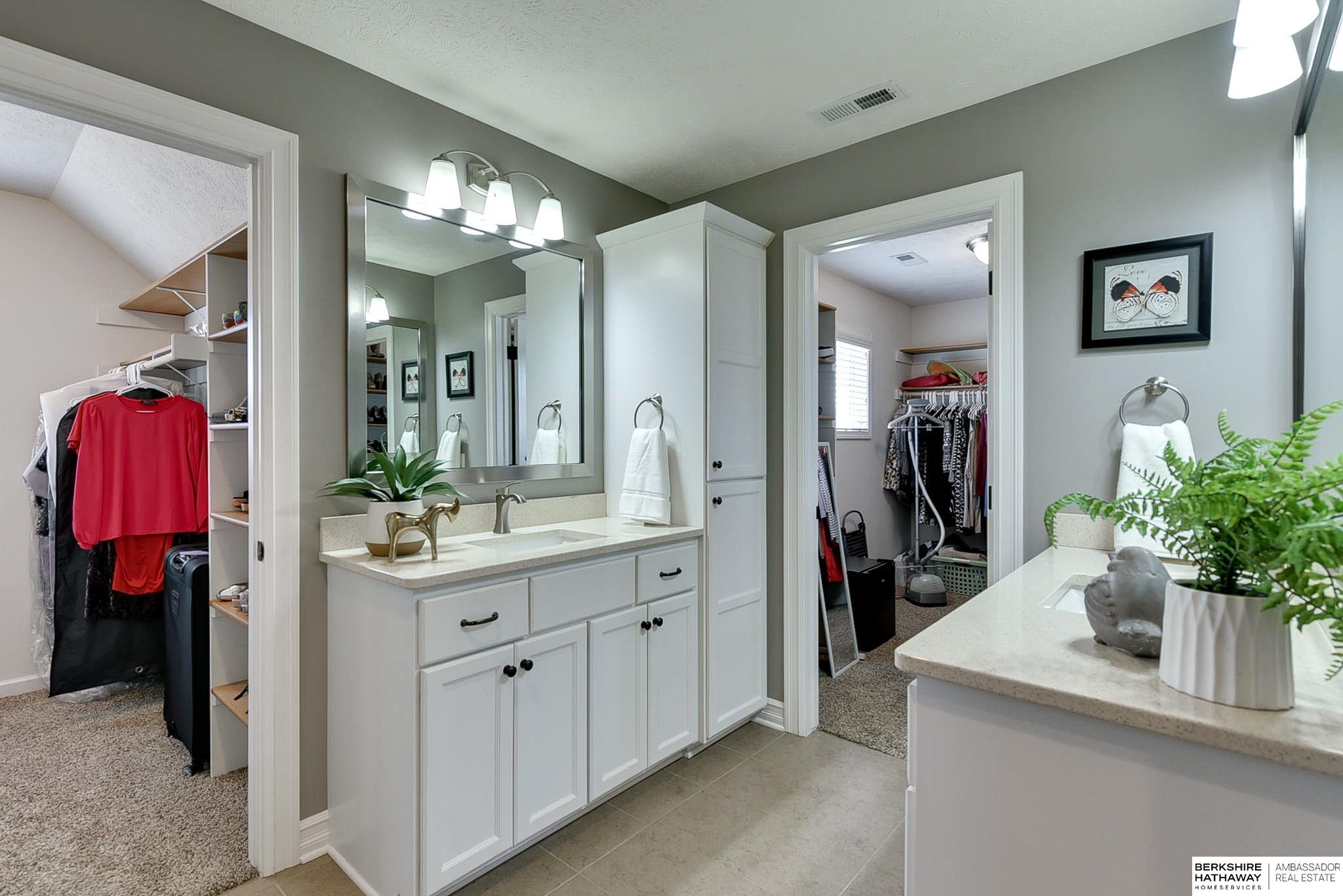 Omaha, Nebraska 68116, United States, 5 Bedrooms Bedrooms, ,5 BathroomsBathrooms,Residential,Active,78920