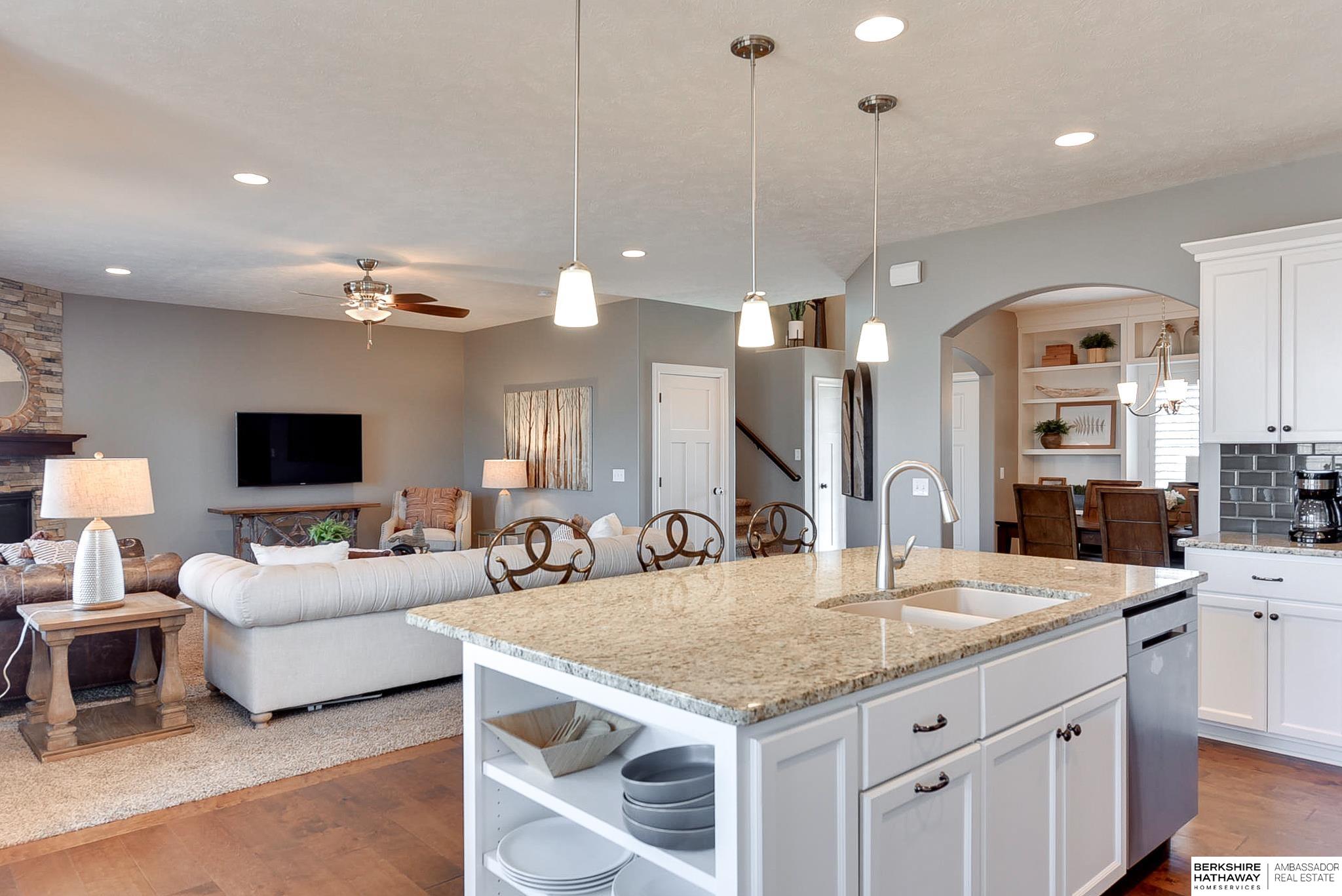 Omaha, Nebraska 68116, United States, 5 Bedrooms Bedrooms, ,5 BathroomsBathrooms,Residential,Active,78920