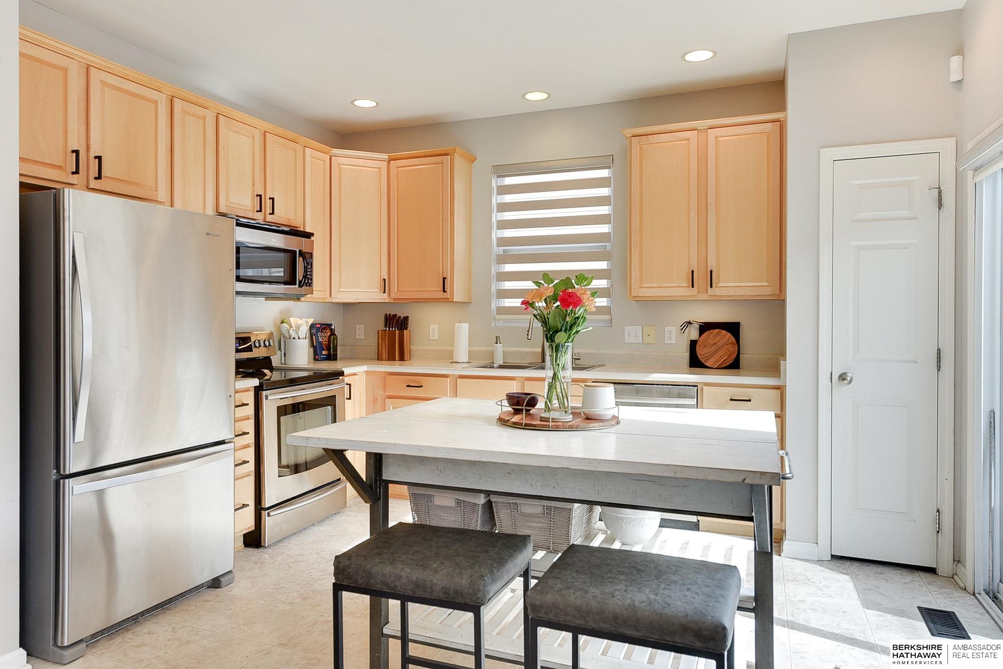 Bennington, Nebraska 68007, United States, 4 Bedrooms Bedrooms, ,3 BathroomsBathrooms,Residential,Active,8808