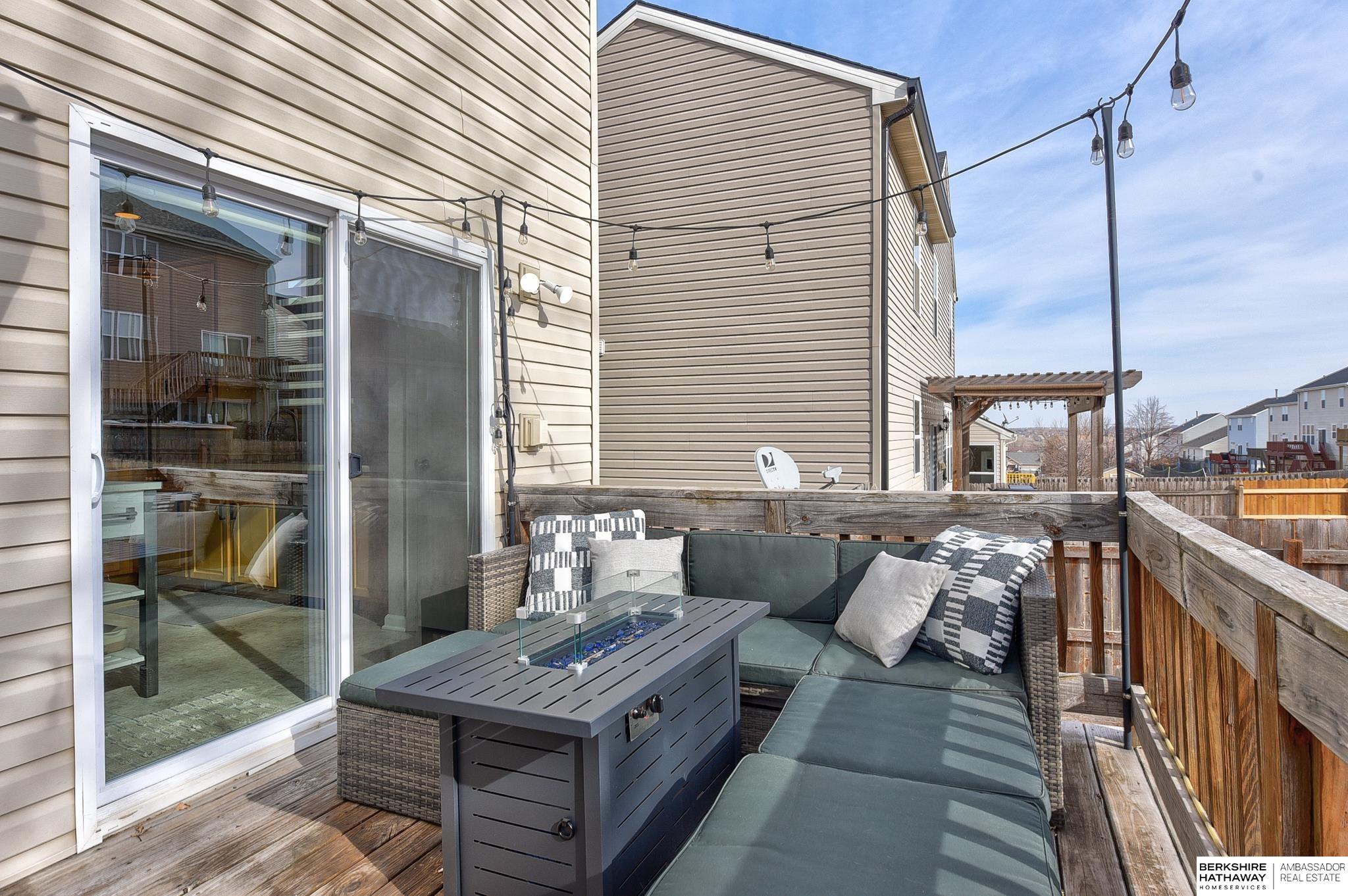 Bennington, Nebraska 68007, United States, 4 Bedrooms Bedrooms, ,3 BathroomsBathrooms,Residential,Active,8808