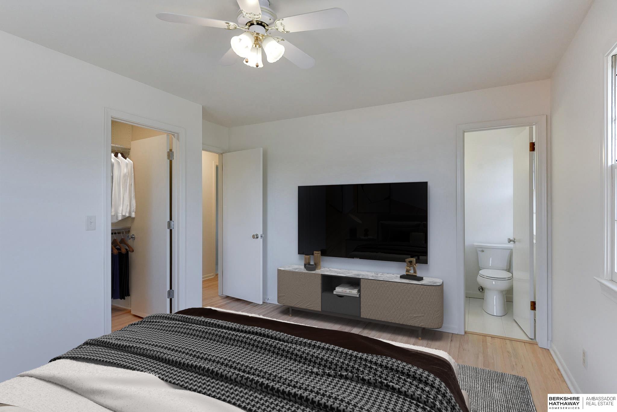 Omaha, Nebraska 68124, United States, 4 Bedrooms Bedrooms, ,3 BathroomsBathrooms,Residential,Pending,26518