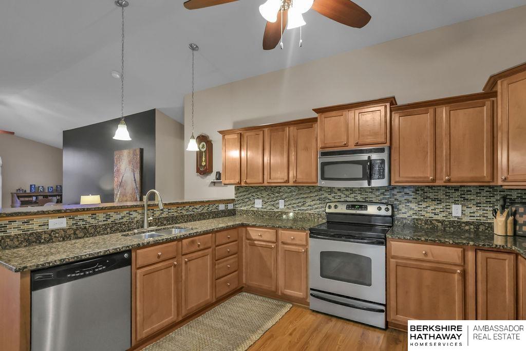 Bennington, Nebraska 68007, United States, 3 Bedrooms Bedrooms, ,2 BathroomsBathrooms,Residential,Active,28743