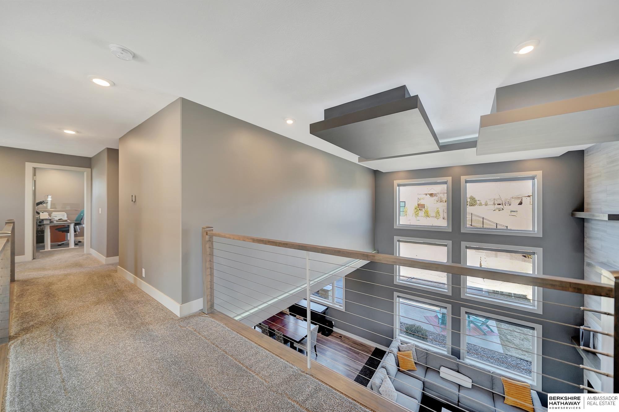 Elkhorn, Nebraska 68022, United States, 5 Bedrooms Bedrooms, ,5 BathroomsBathrooms,Residential,Pending,5325