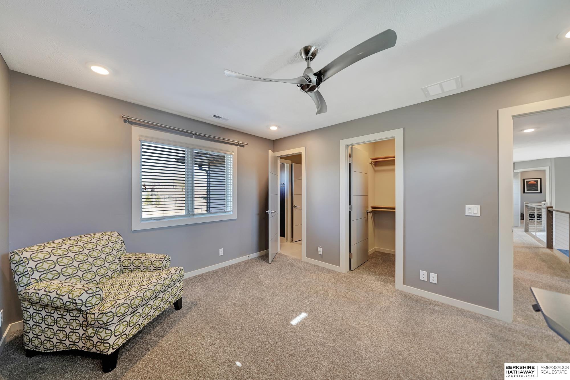 Elkhorn, Nebraska 68022, United States, 5 Bedrooms Bedrooms, ,5 BathroomsBathrooms,Residential,Pending,5325