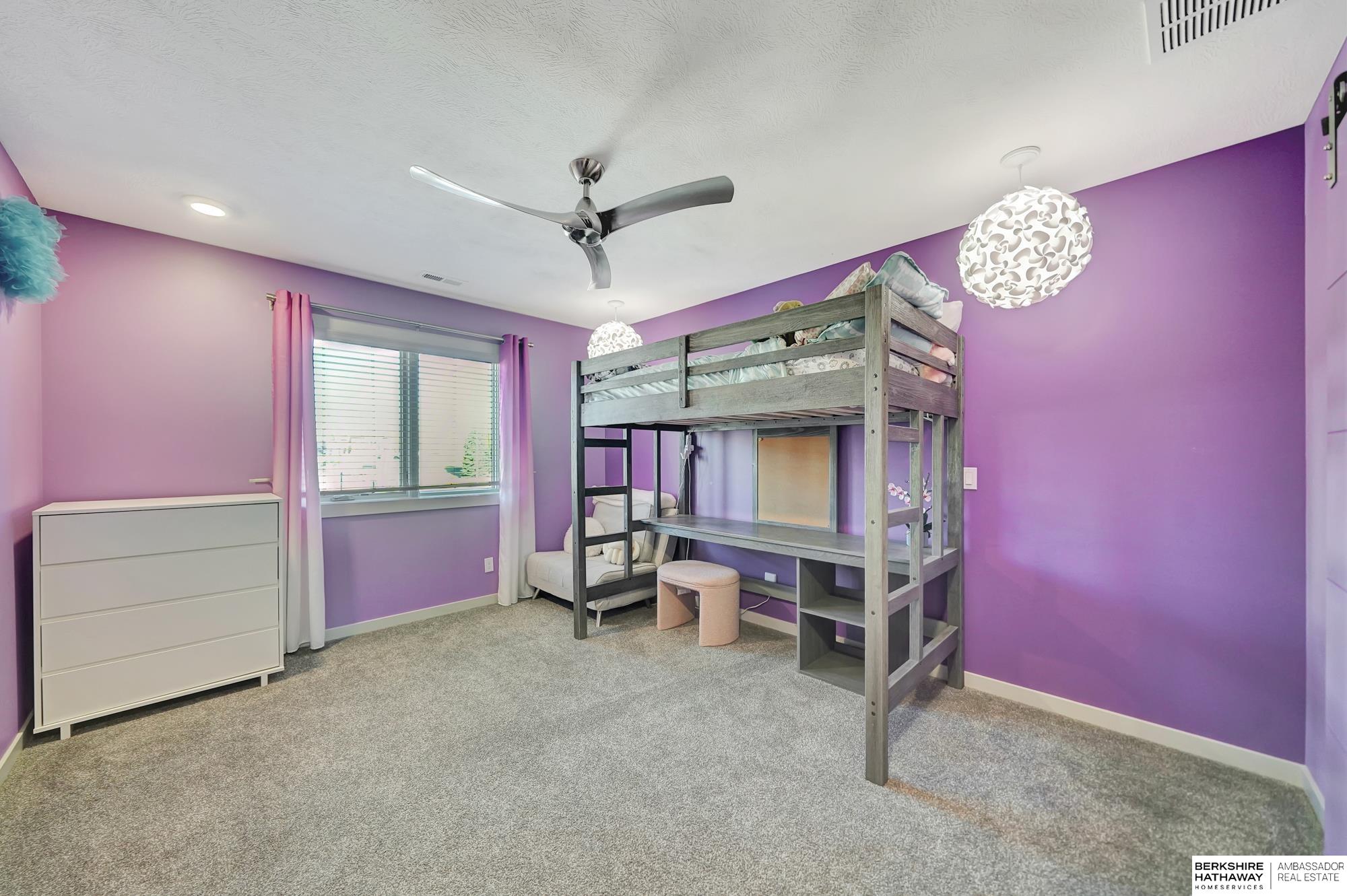 Elkhorn, Nebraska 68022, United States, 5 Bedrooms Bedrooms, ,5 BathroomsBathrooms,Residential,Pending,5325