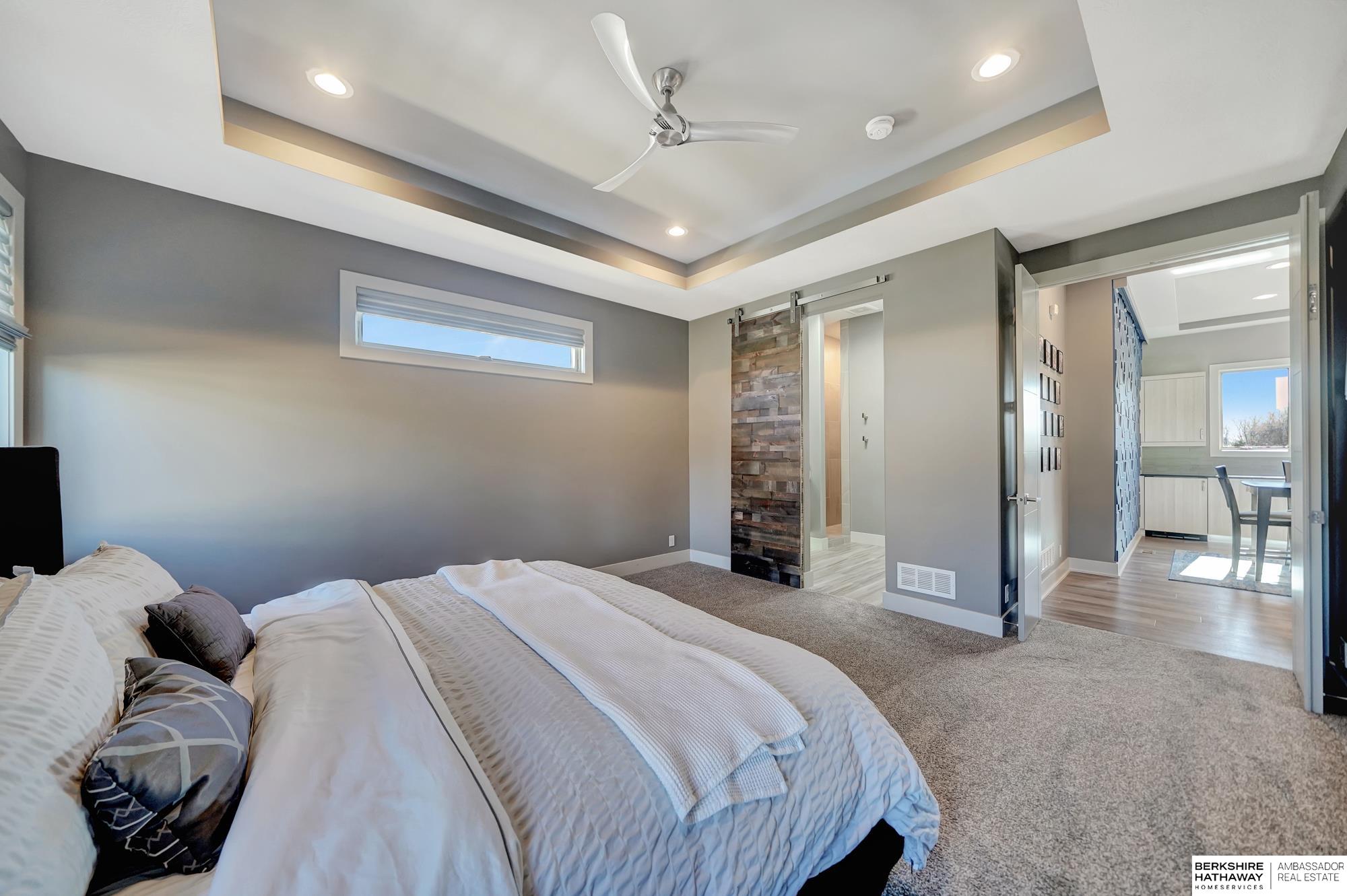 Elkhorn, Nebraska 68022, United States, 5 Bedrooms Bedrooms, ,5 BathroomsBathrooms,Residential,Pending,5325