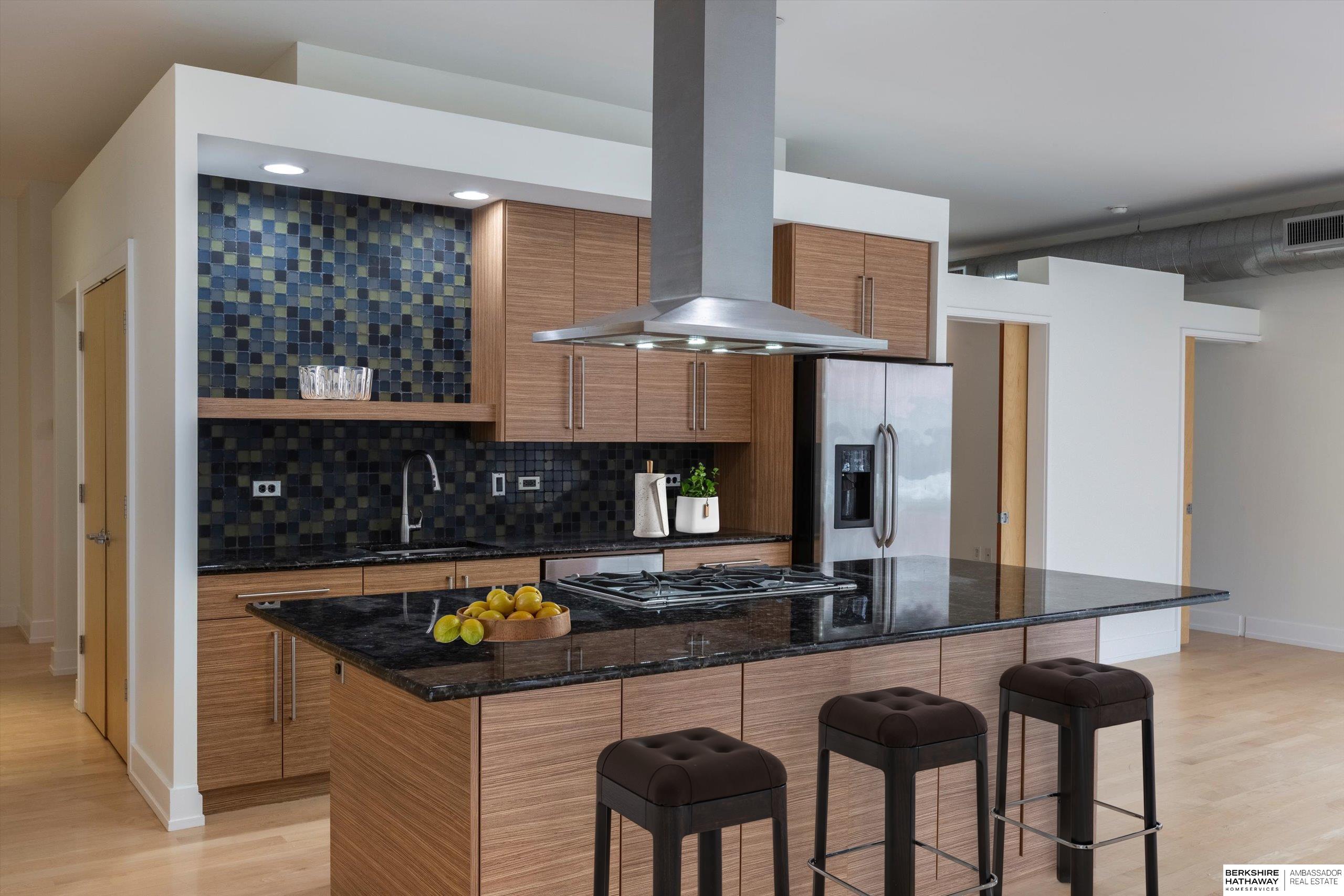 Omaha, Nebraska 68108, United States, 1 Bedroom Bedrooms, ,1 BathroomBathrooms,Residential,Pending,5931