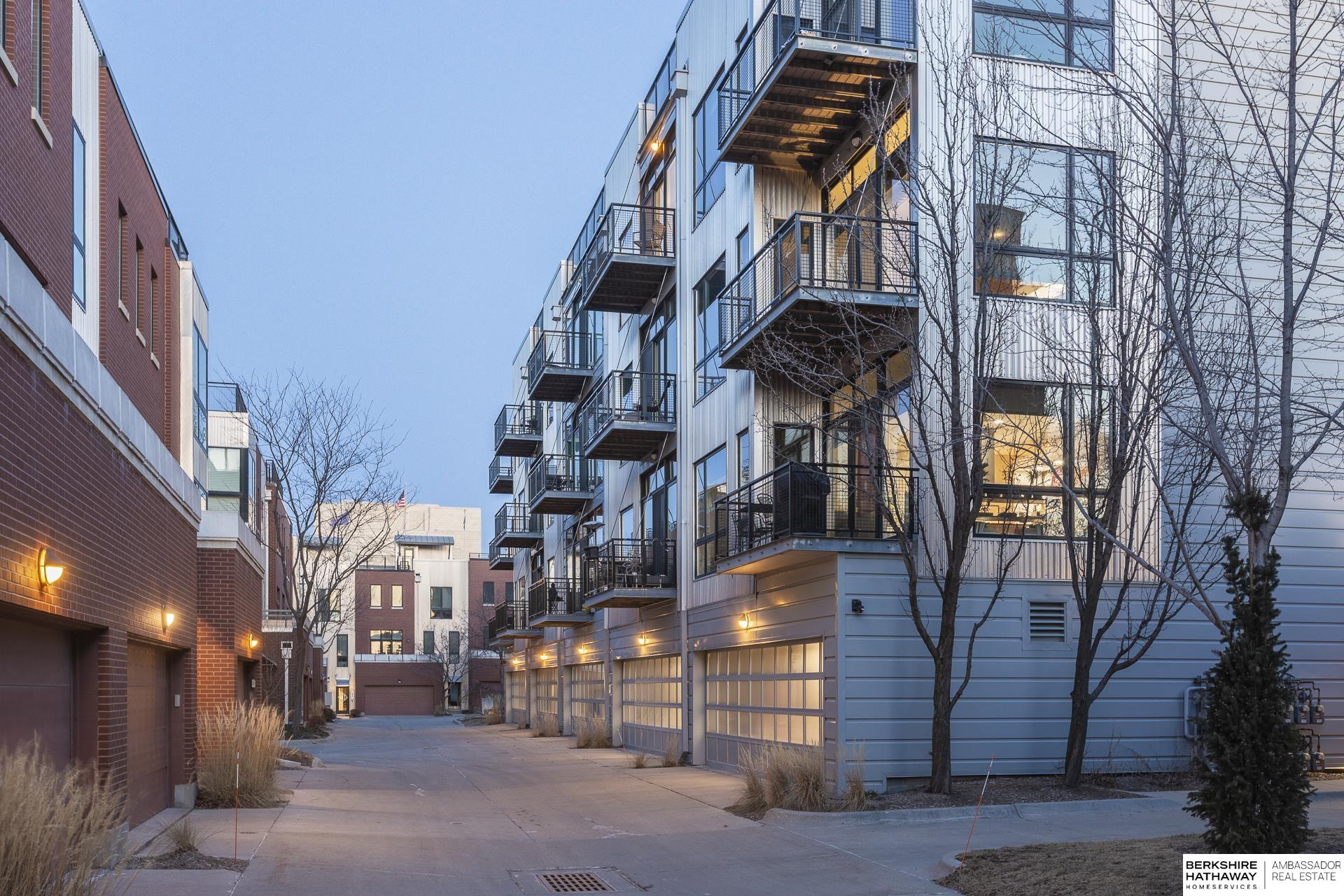 Omaha, Nebraska 68108, United States, 1 Bedroom Bedrooms, ,1 BathroomBathrooms,Residential,Pending,5931