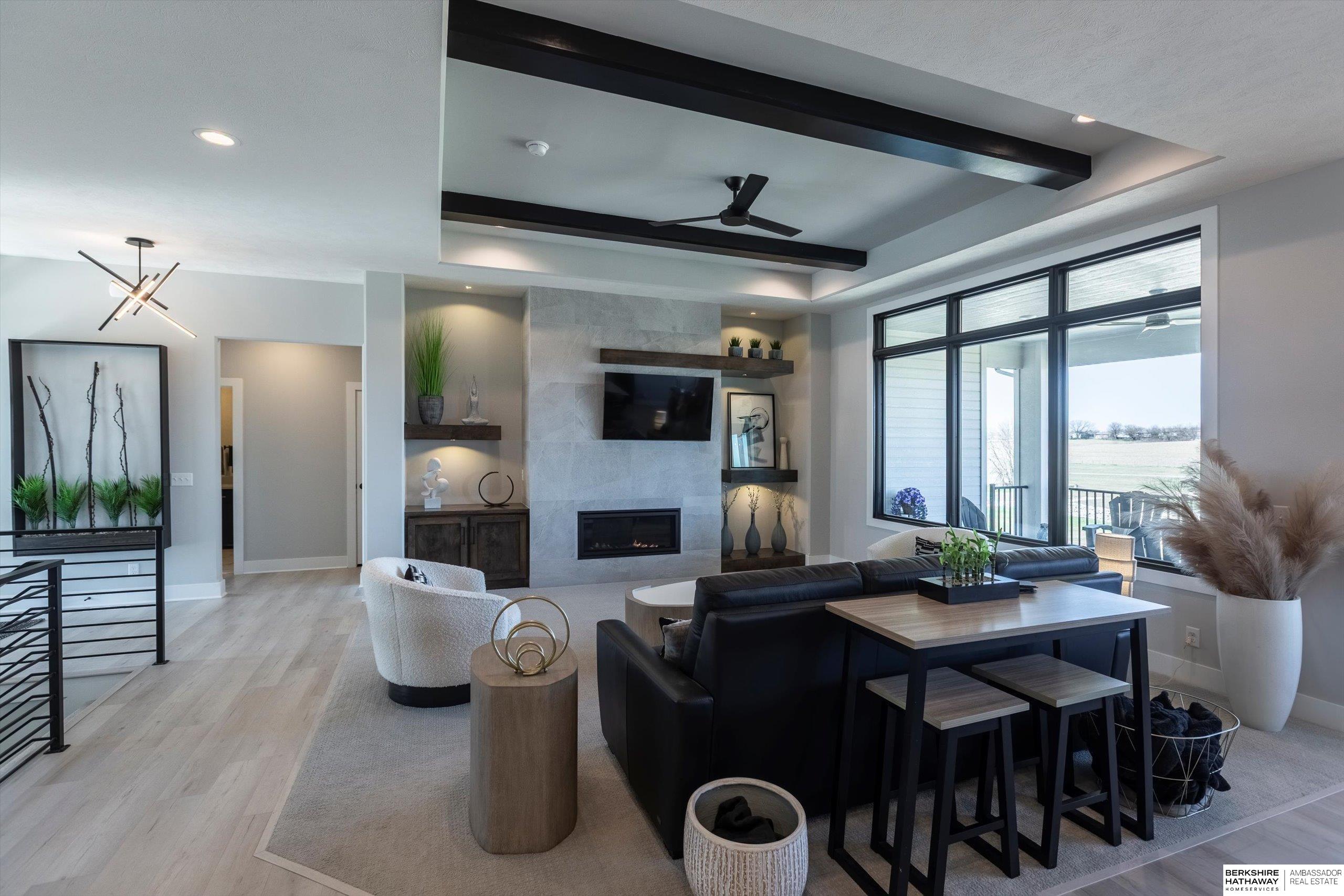 Gretna, Nebraska 68028, United States, 4 Bedrooms Bedrooms, ,3 BathroomsBathrooms,Residential,Pending,105302