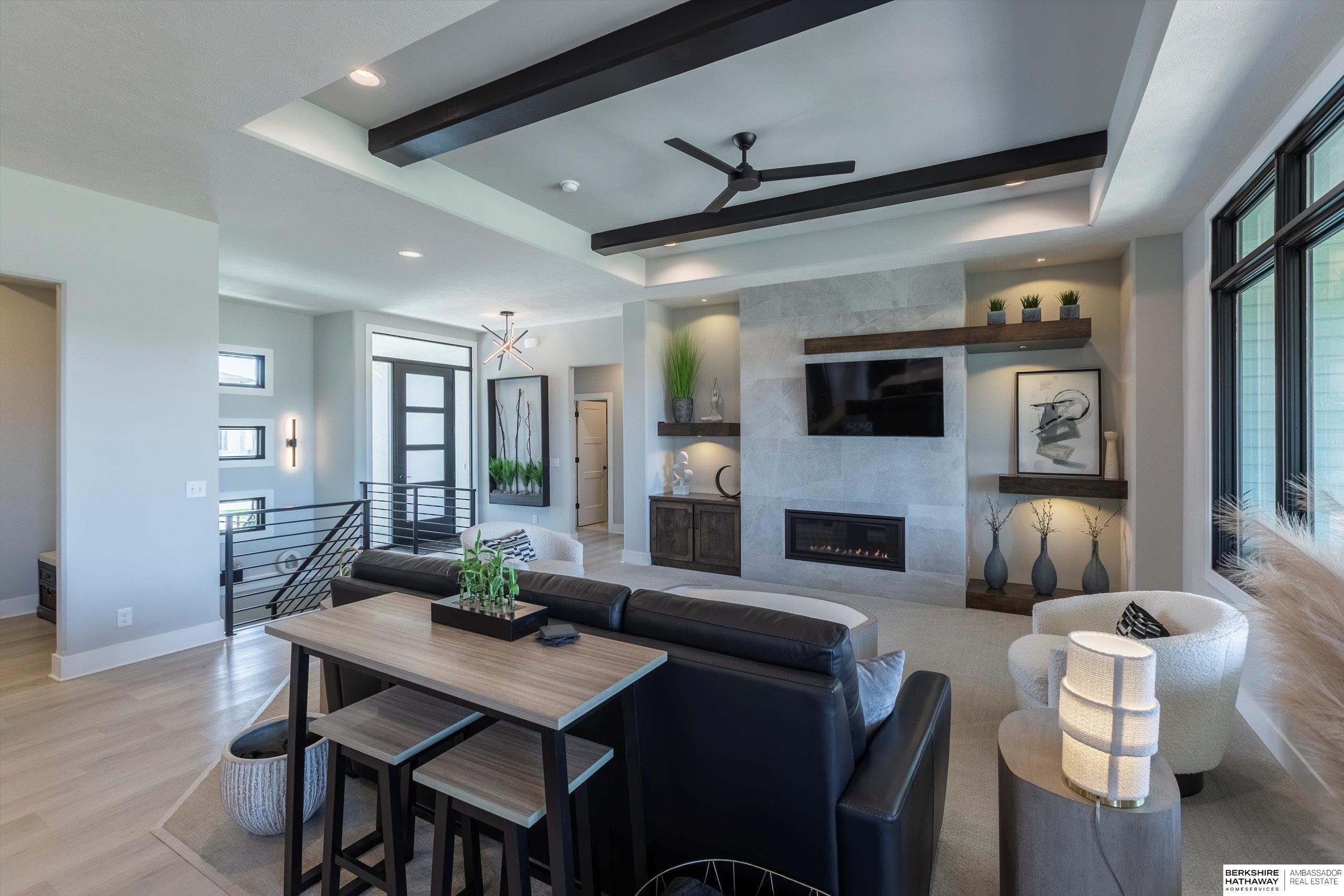 Gretna, Nebraska 68028, United States, 4 Bedrooms Bedrooms, ,3 BathroomsBathrooms,Residential,Pending,105302