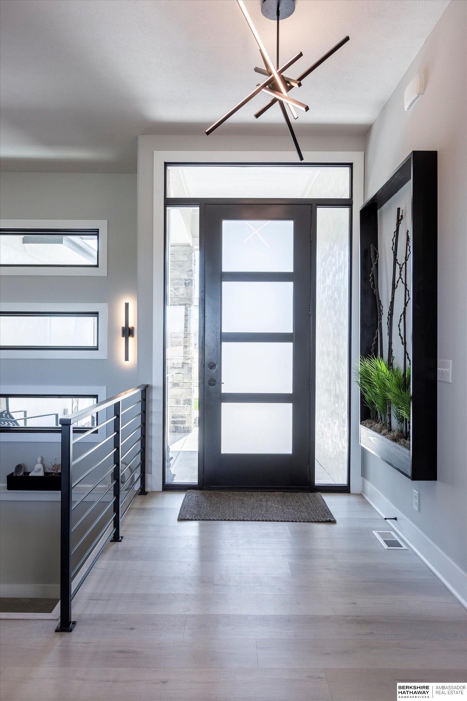 Gretna, Nebraska 68028, United States, 4 Bedrooms Bedrooms, ,3 BathroomsBathrooms,Residential,Pending,105302