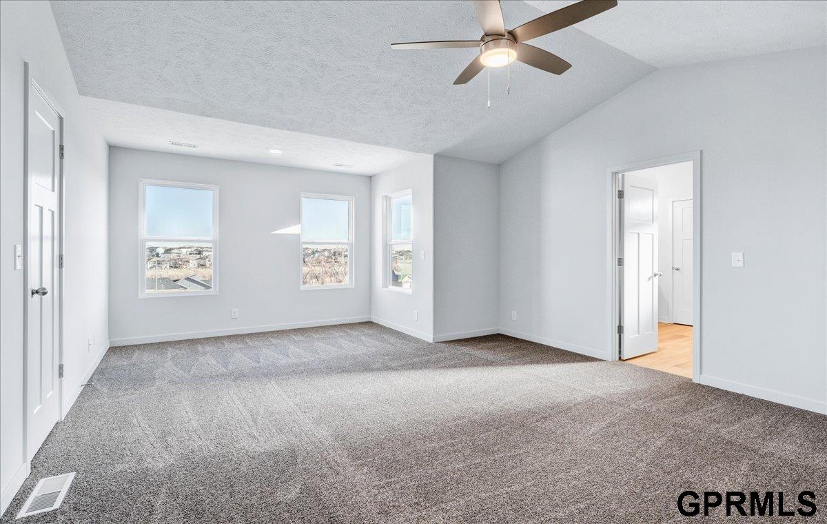 Bennington, Nebraska 68007, United States, 4 Bedrooms Bedrooms, ,3 BathroomsBathrooms,Residential,Active,23784