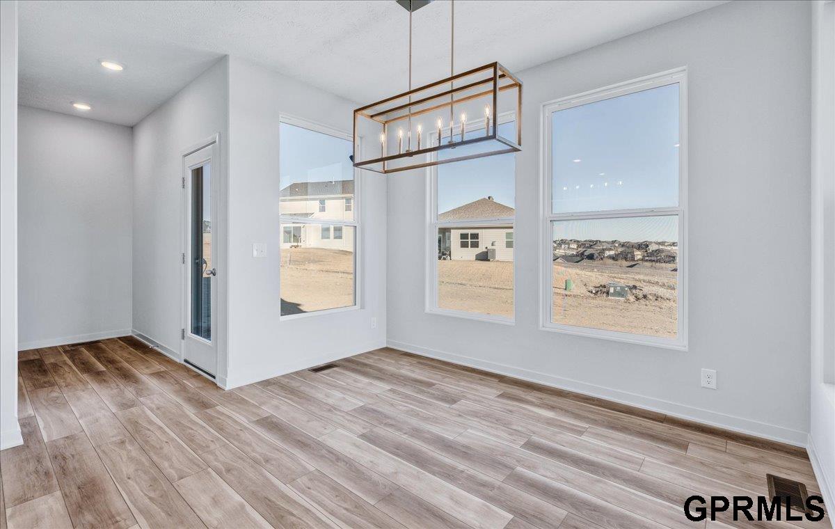 Bennington, Nebraska 68007, United States, 4 Bedrooms Bedrooms, ,3 BathroomsBathrooms,Residential,Active,23784