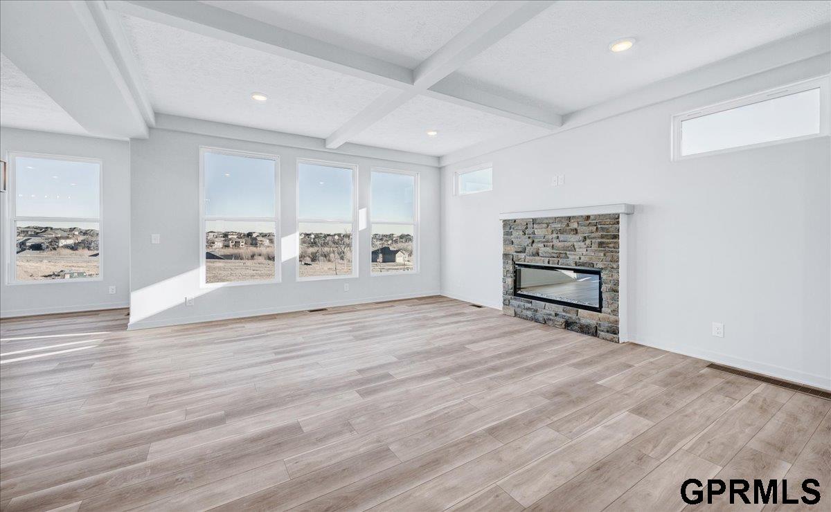 Bennington, Nebraska 68007, United States, 4 Bedrooms Bedrooms, ,3 BathroomsBathrooms,Residential,Active,23784