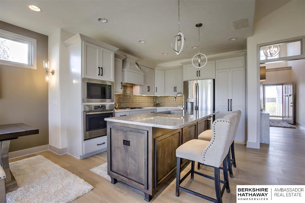 Omaha, Nebraska 68022, United States, 4 Bedrooms Bedrooms, ,3 BathroomsBathrooms,Residential,Active,56052