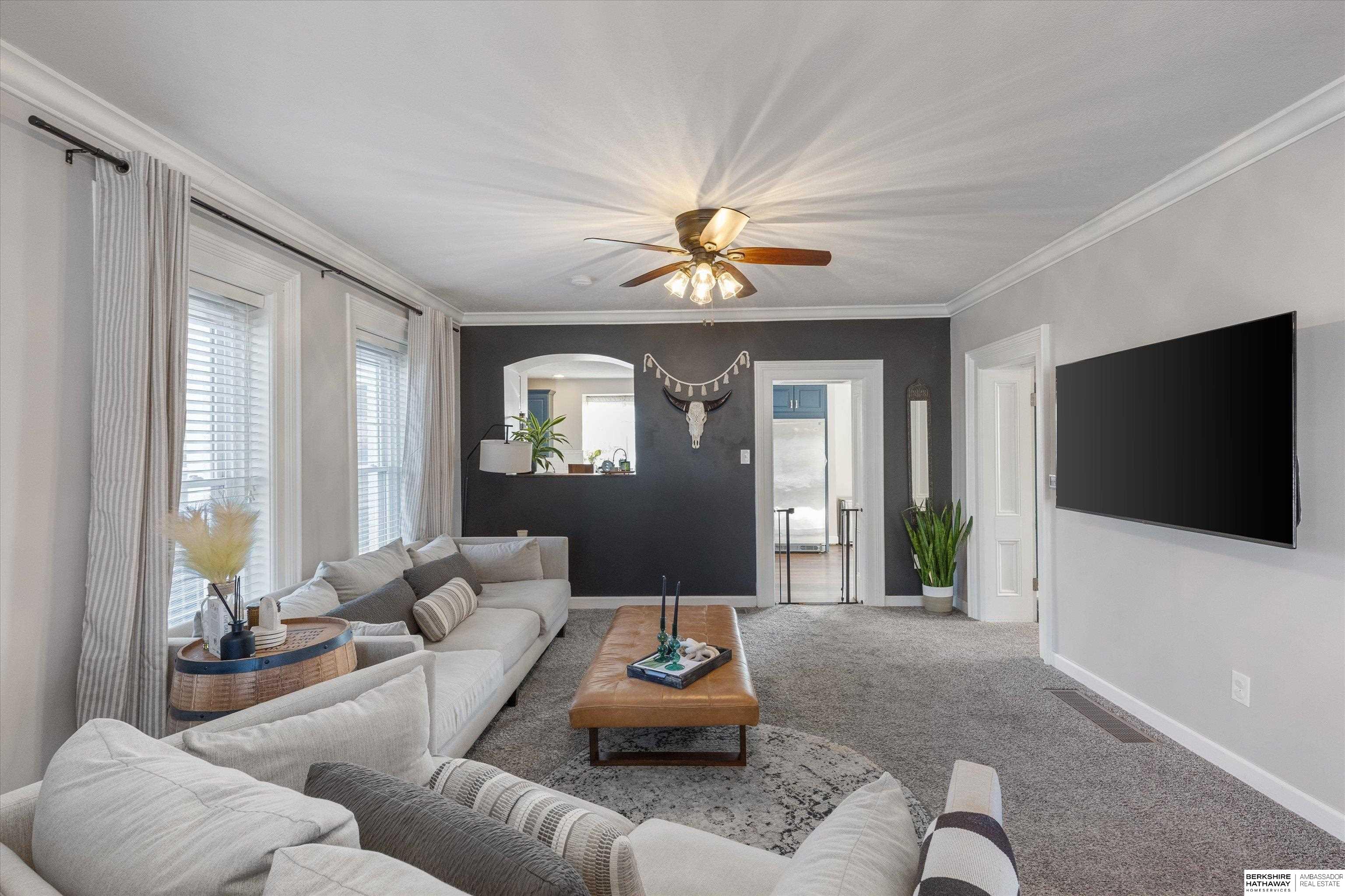 Council Bluffs, Iowa 51503, United States, 4 Bedrooms Bedrooms, ,3 BathroomsBathrooms,Residential,Active,92499