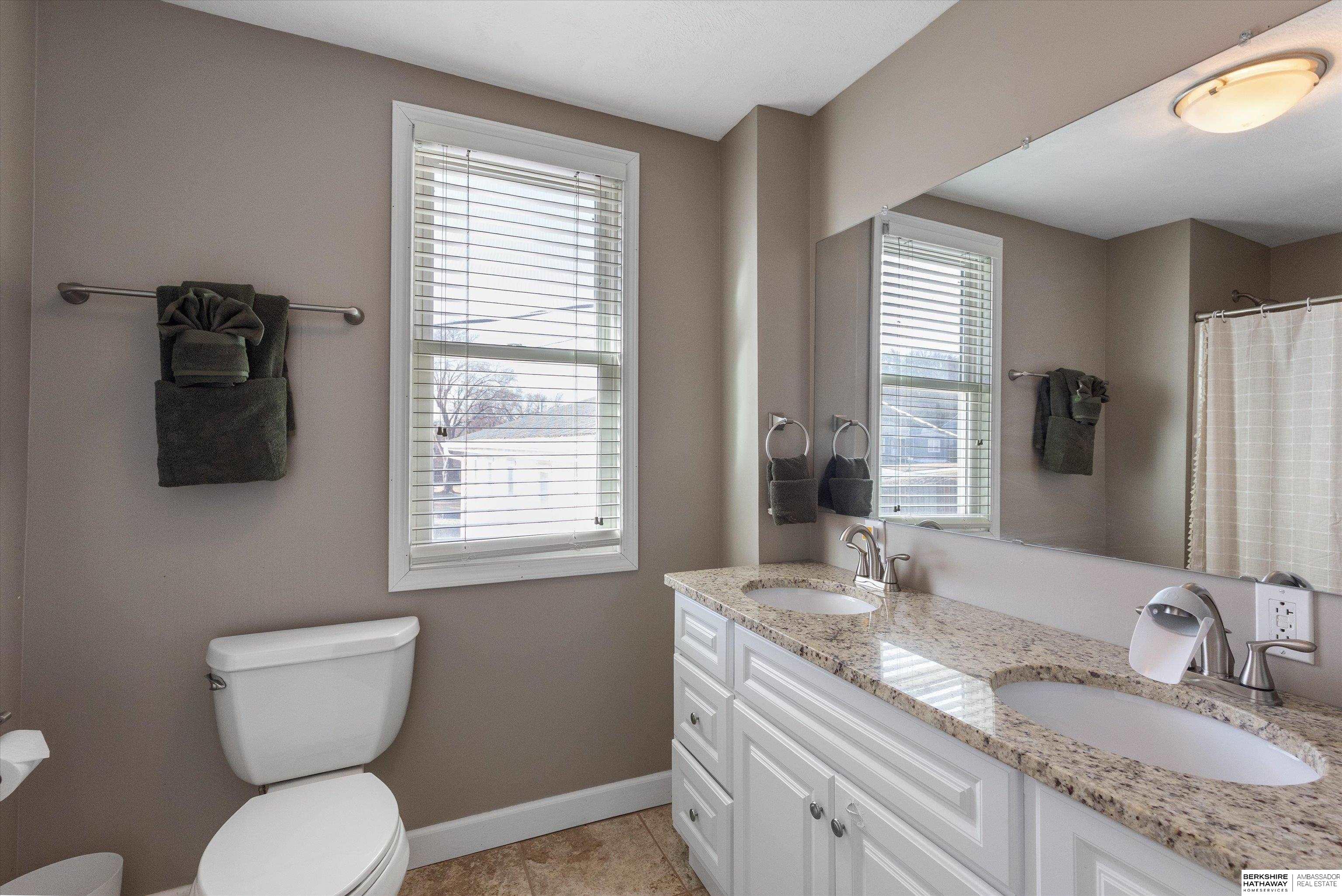 Council Bluffs, Iowa 51503, United States, 4 Bedrooms Bedrooms, ,3 BathroomsBathrooms,Residential,Active,92499