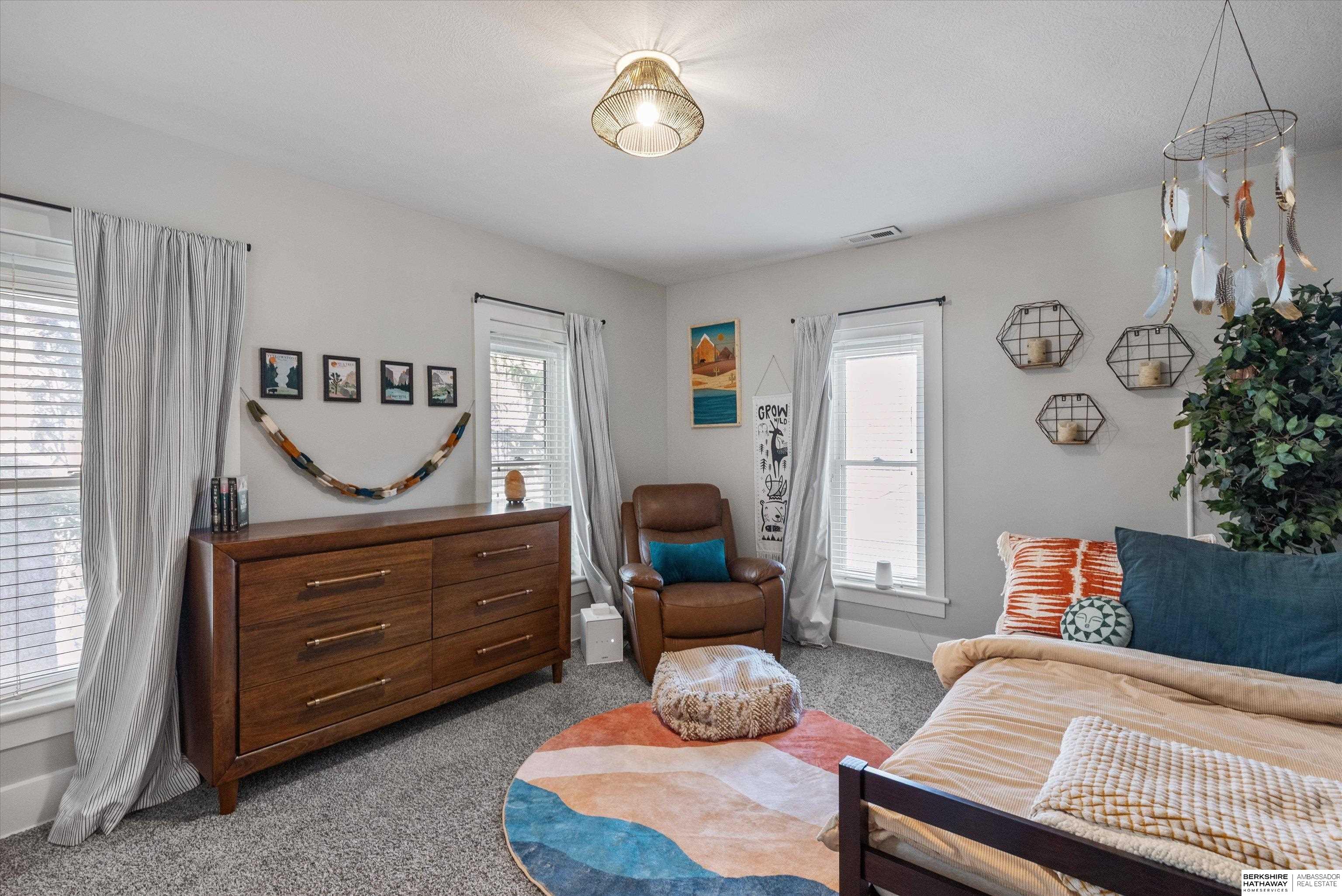 Council Bluffs, Iowa 51503, United States, 4 Bedrooms Bedrooms, ,3 BathroomsBathrooms,Residential,Active,92499